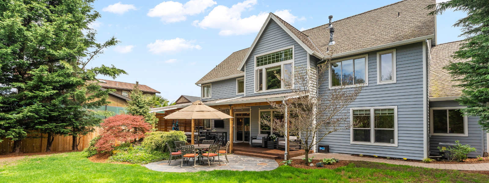 How To Make Your Outdoor Living Space A Haven For Relaxation & Entertainment header image.