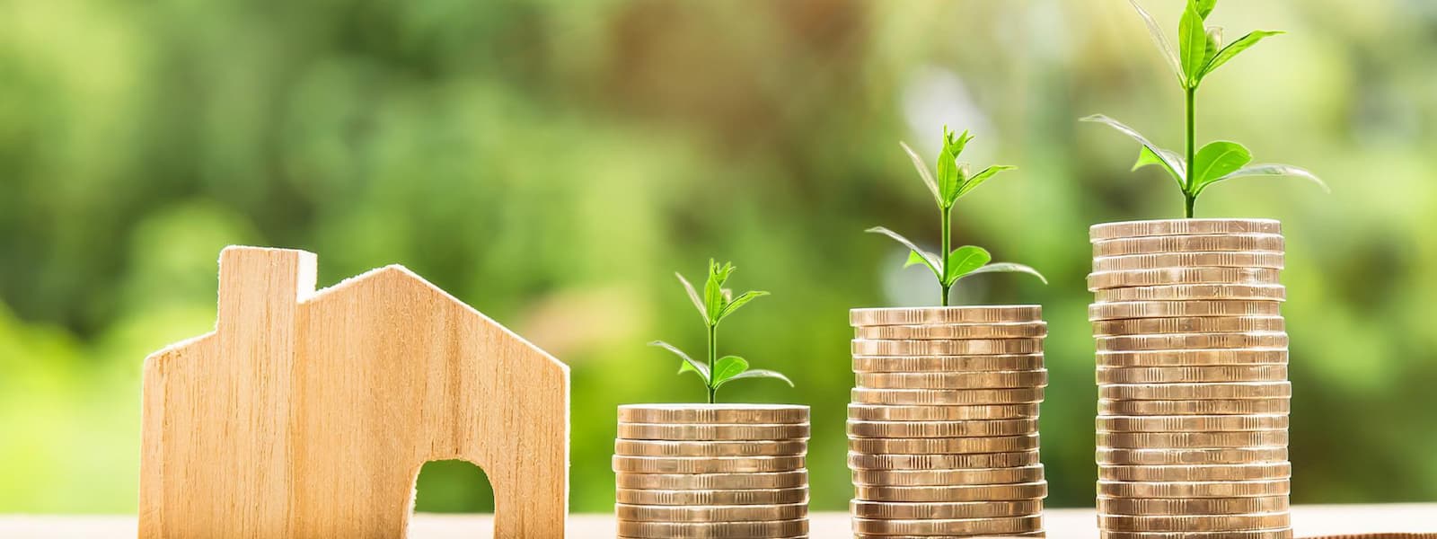 What You Need to Know About the Changing Real Estate Market - June 2022 header image.