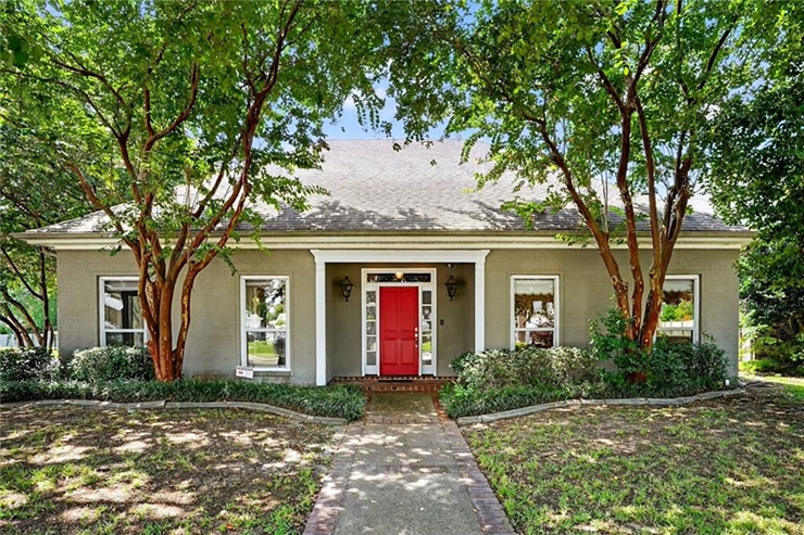 Home for Sale in Metairie, LA