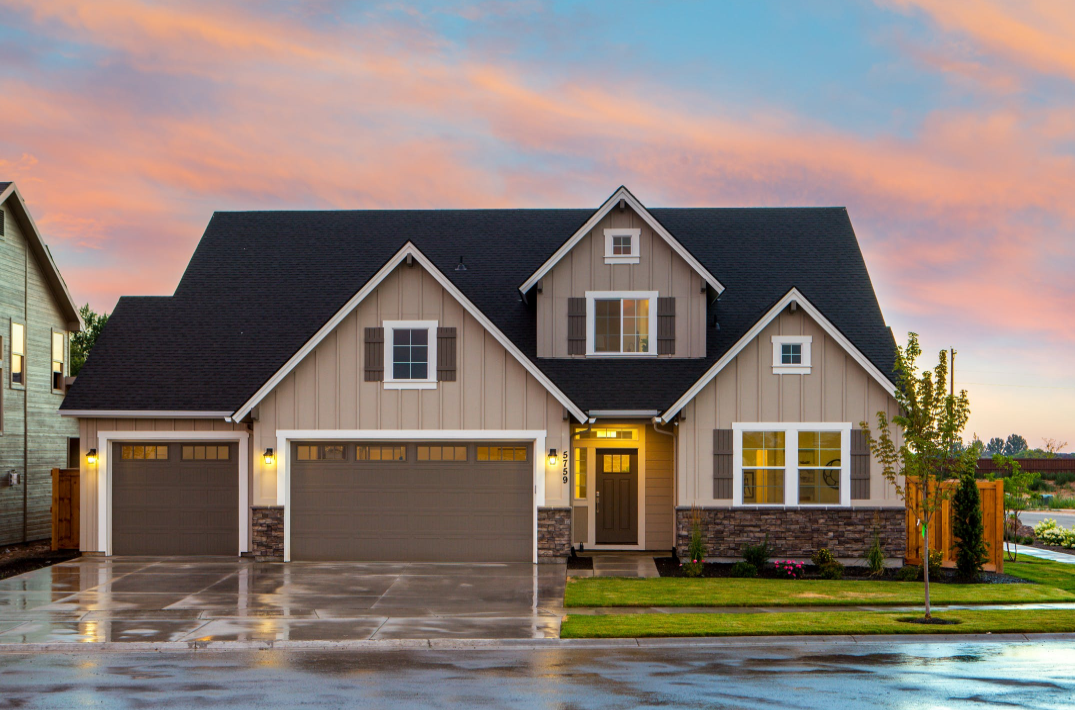 First Time Buyer? Don't Miss These 5 Important Things About Home Ownership You Need To Know header image.