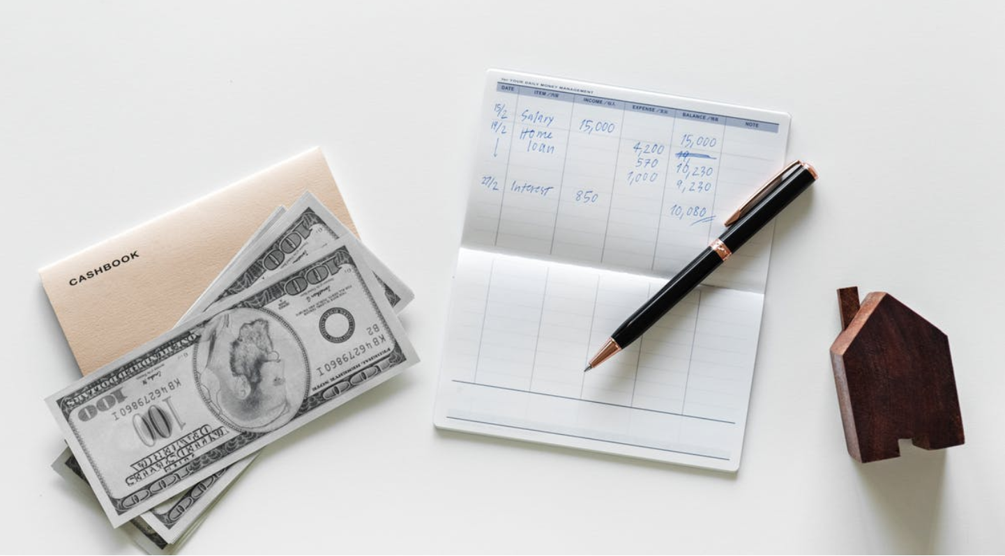 Here's How To Lower Your Home’s Heating Bill This Fall And Winter header image.