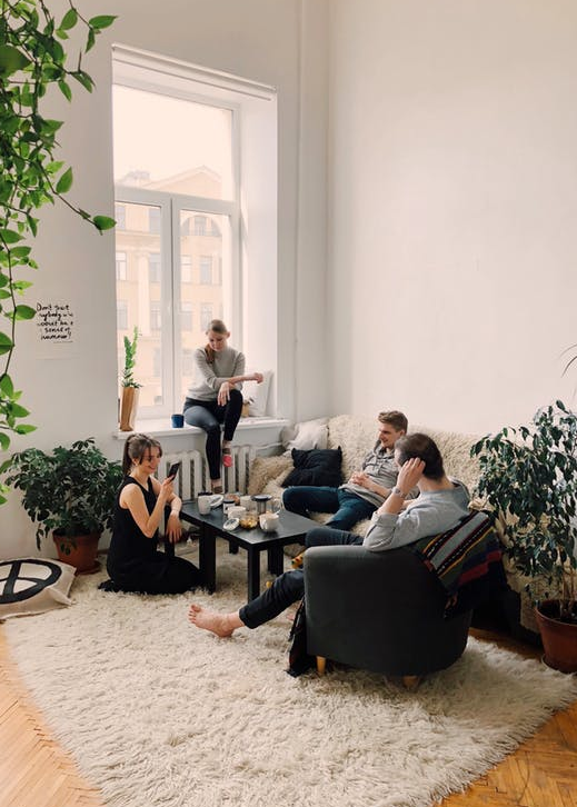 What’s The Average Amount Of Time A Family Lives In Their Home? header image.