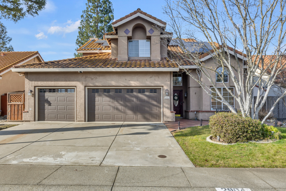 2904 Avon Road header image.