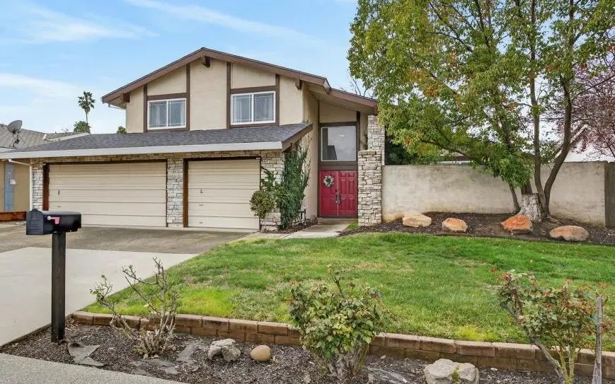 8227 Cripple Oak Ct header image.
