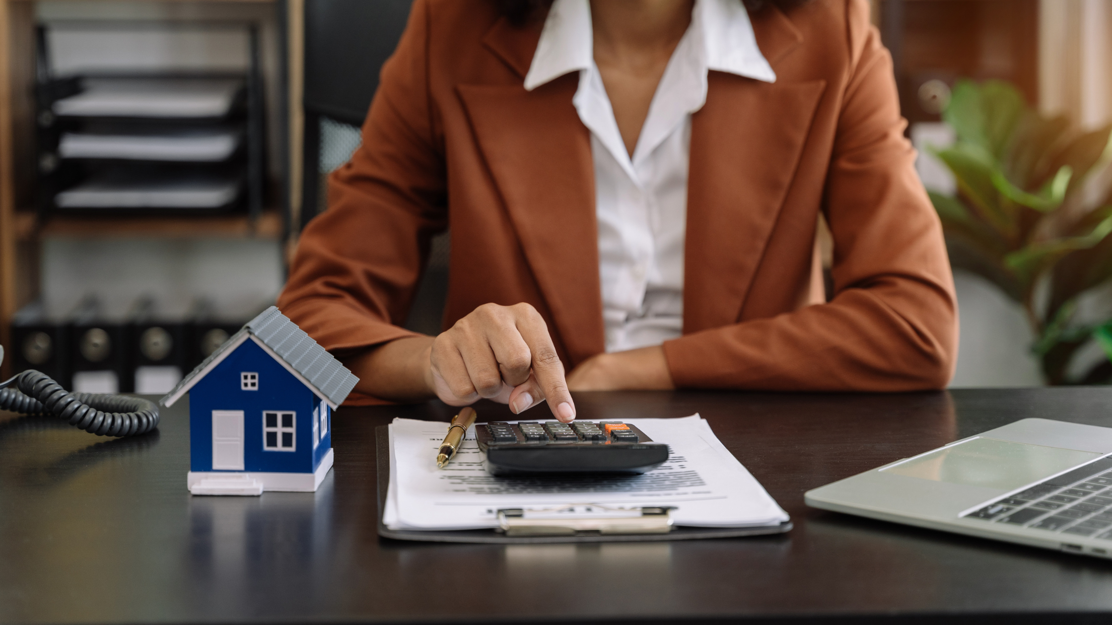 Why You Can't Afford to Skip a Real Estate Agent in Today's Housing Market header image.