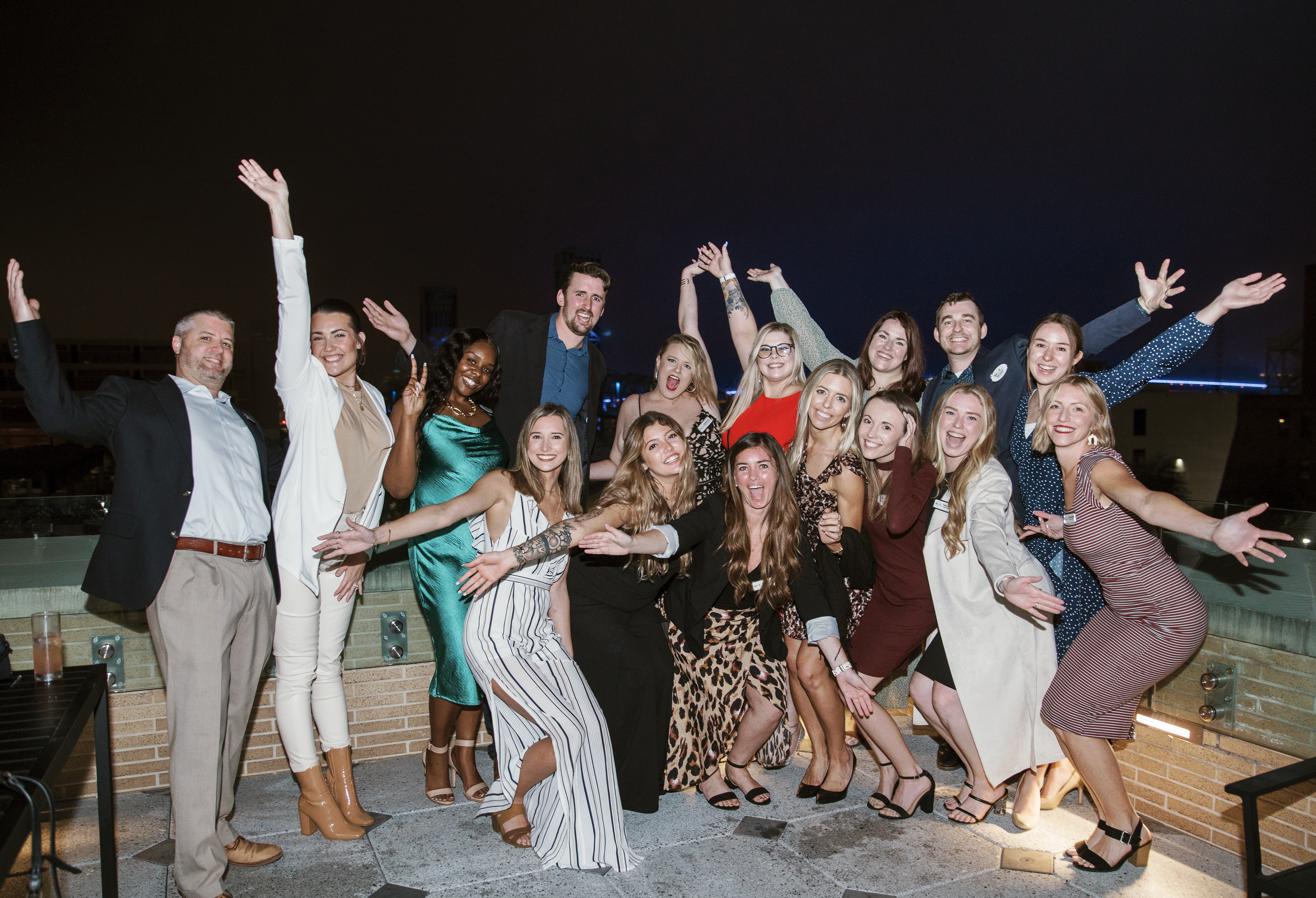 What is a Real Estate Team? - The Benefits of a Team header image.