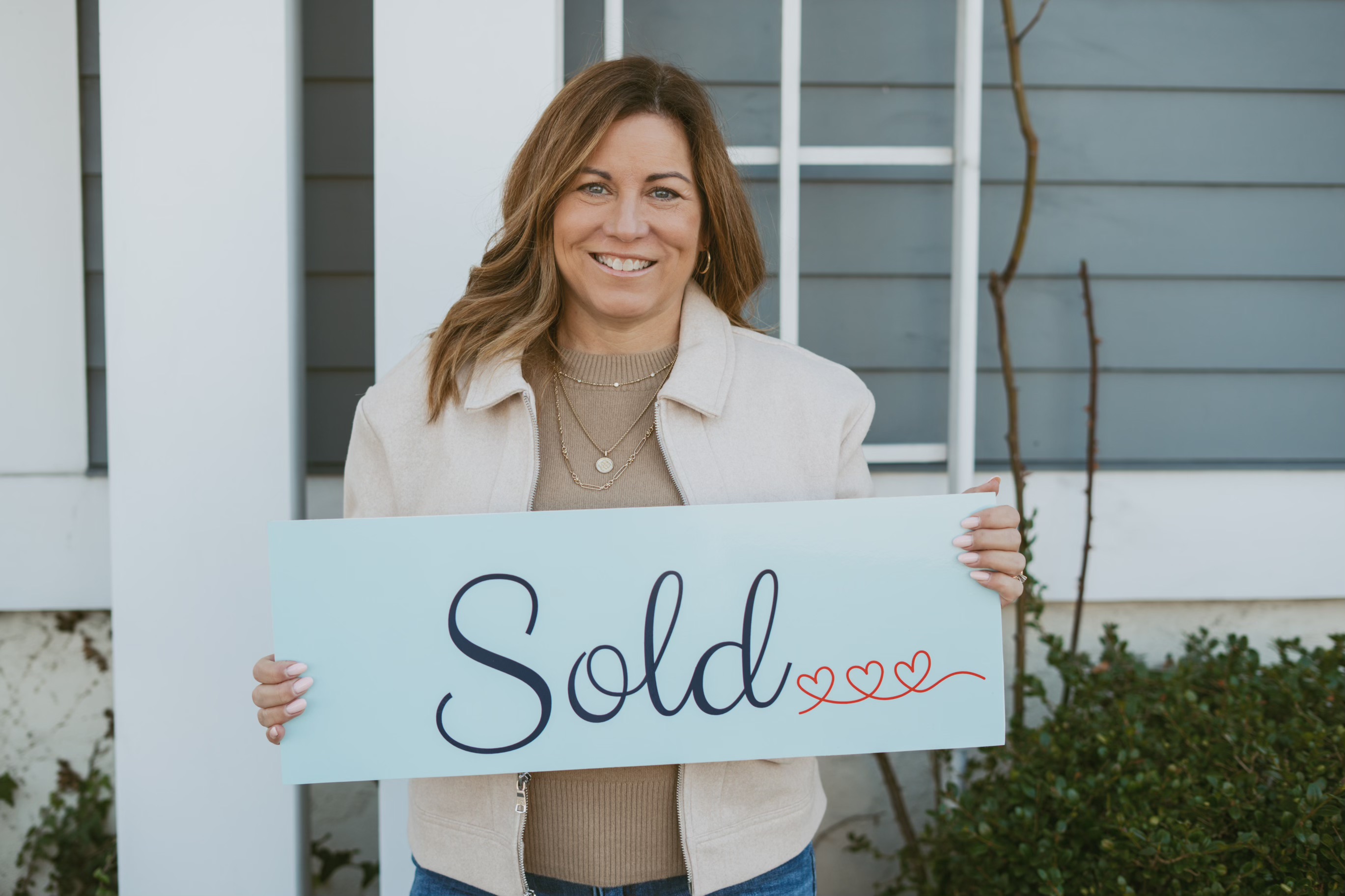 Home Prices Aren’t Declining, But Headlines Might Make You Think They Are header image.