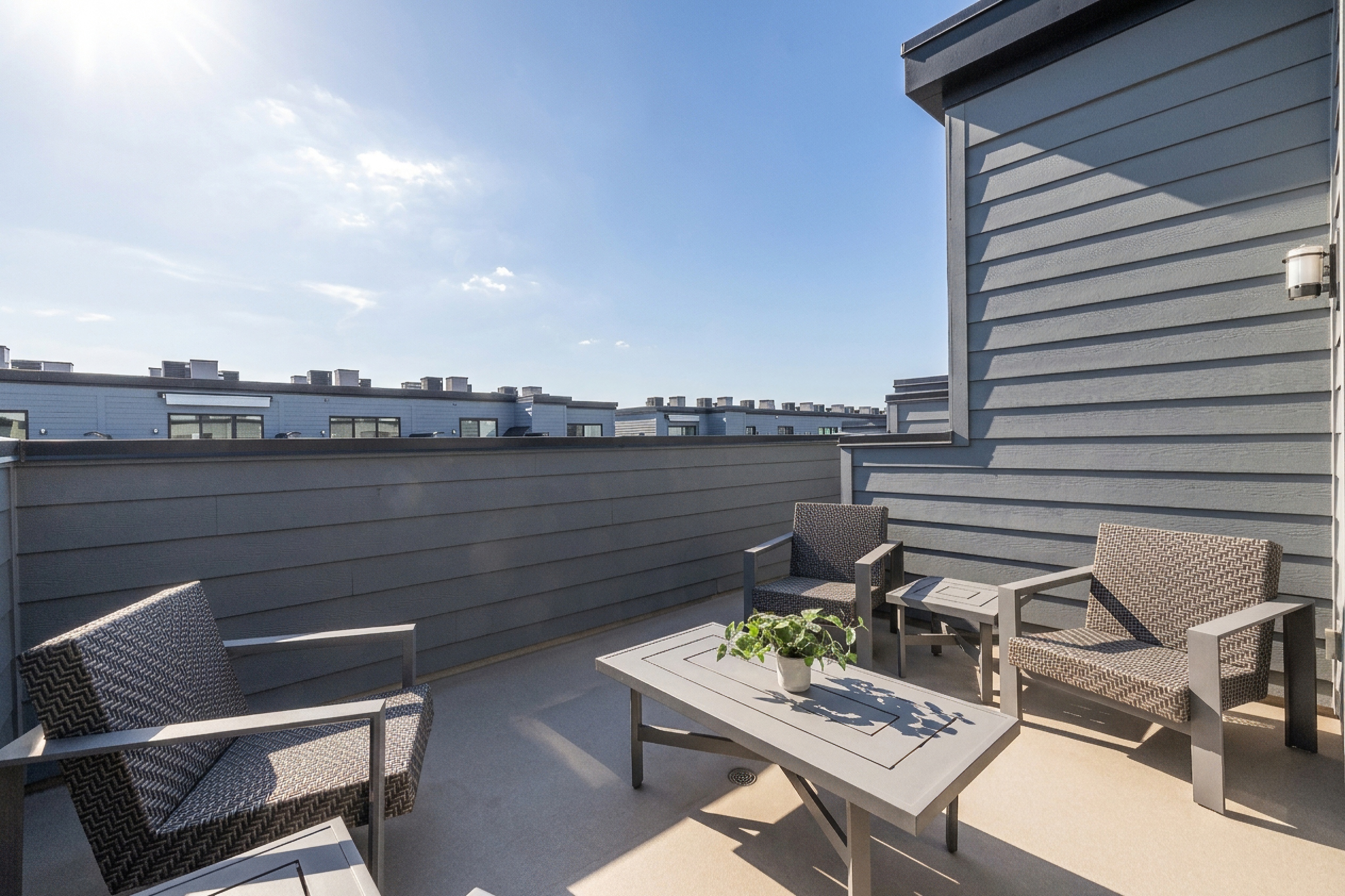 Beaker St-Reston-Rooftop-Patio