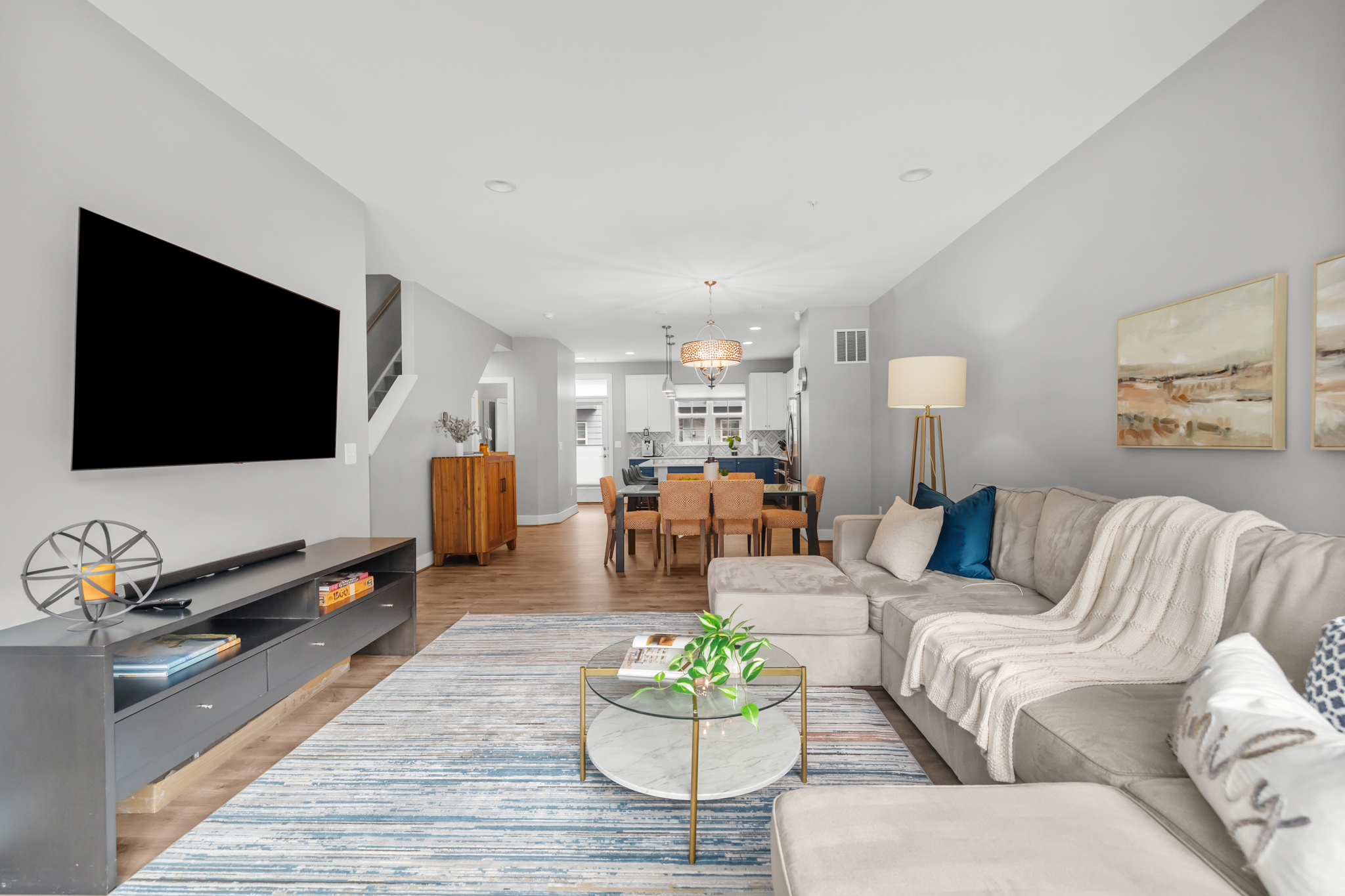 Beaker St Reston Open Living