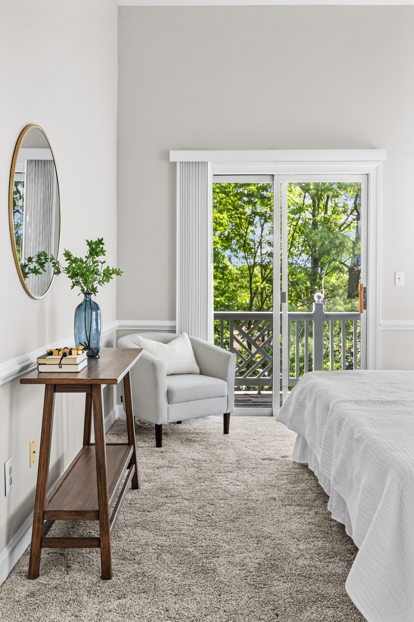 Relocating to Northern Virginia for Work: How to Buy a Home Without Ever Visiting header image.
