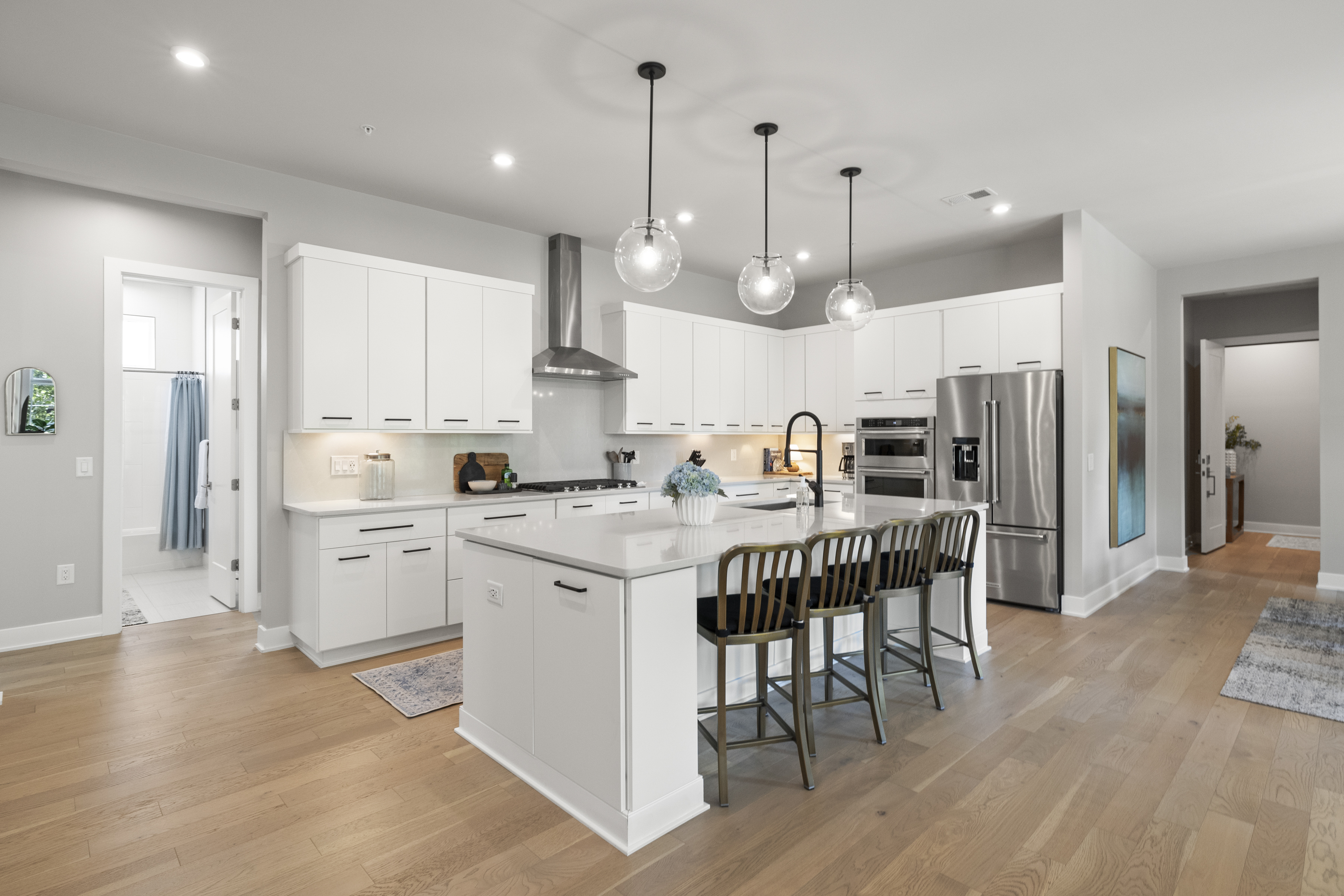 Ashburn Virginia Condo That Lives Like a Townhome header image.