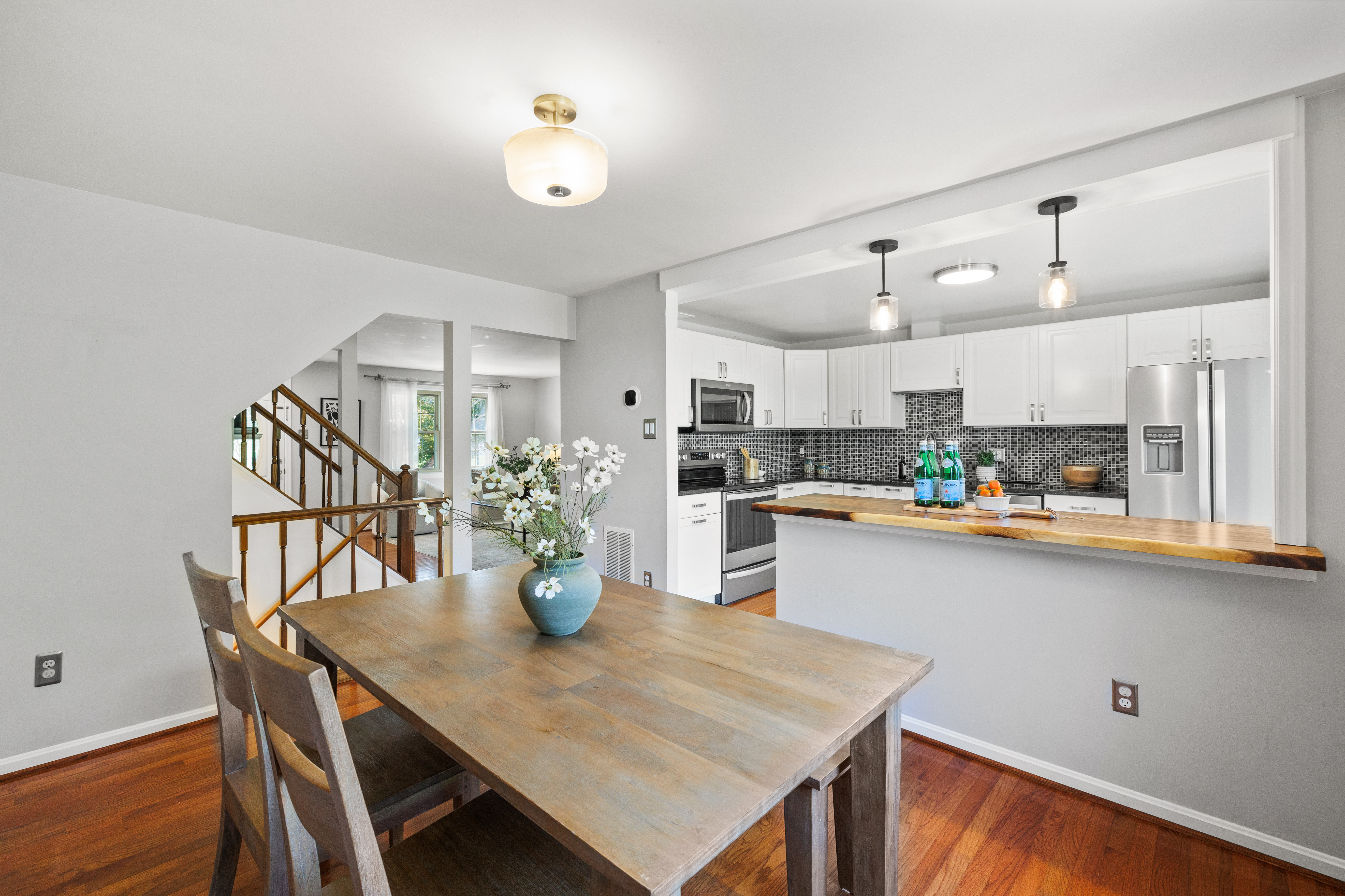 northern virginia staged kitchen dining