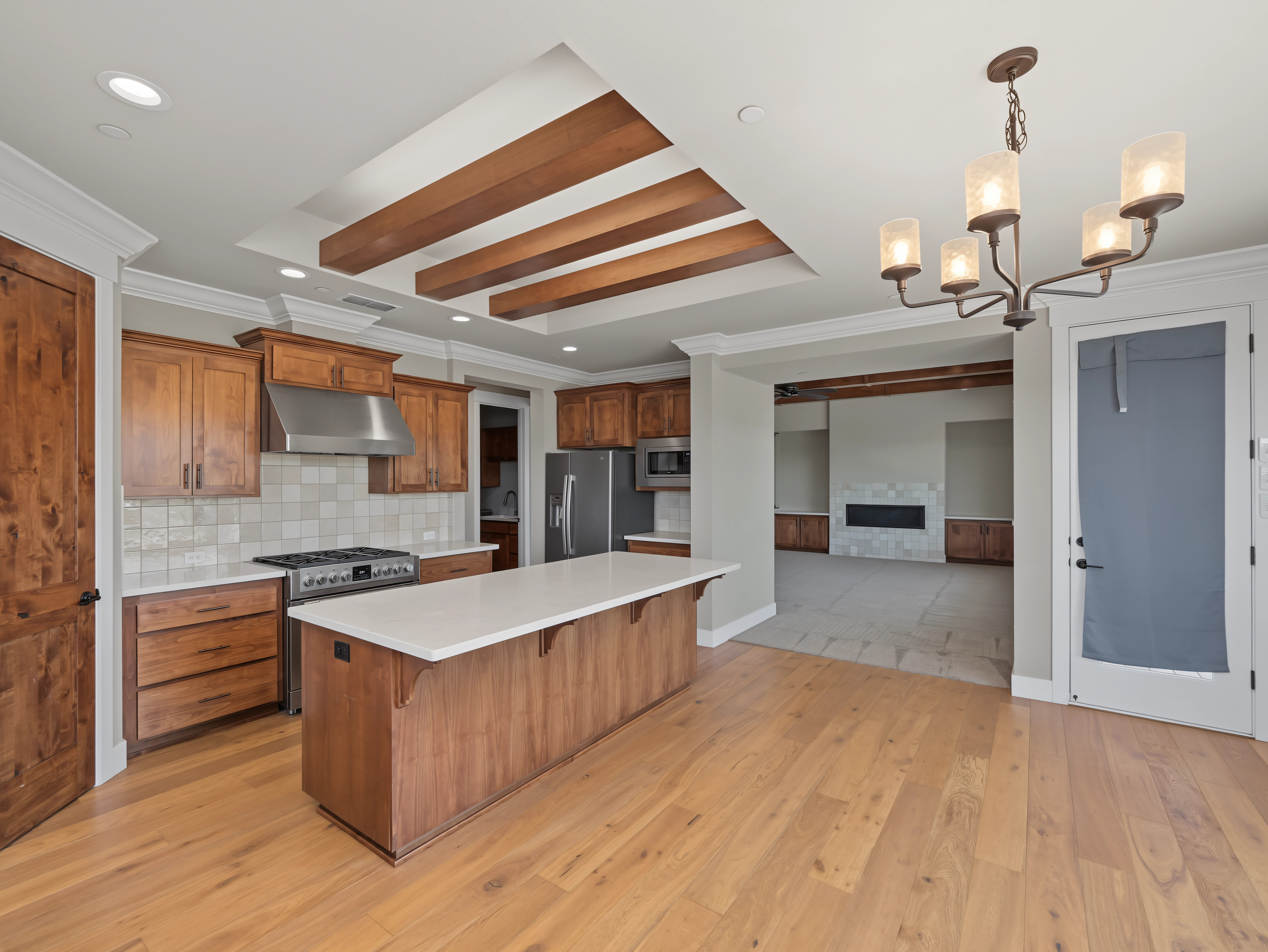 650_mill_valley_pkwy_redding_ca_kitchen