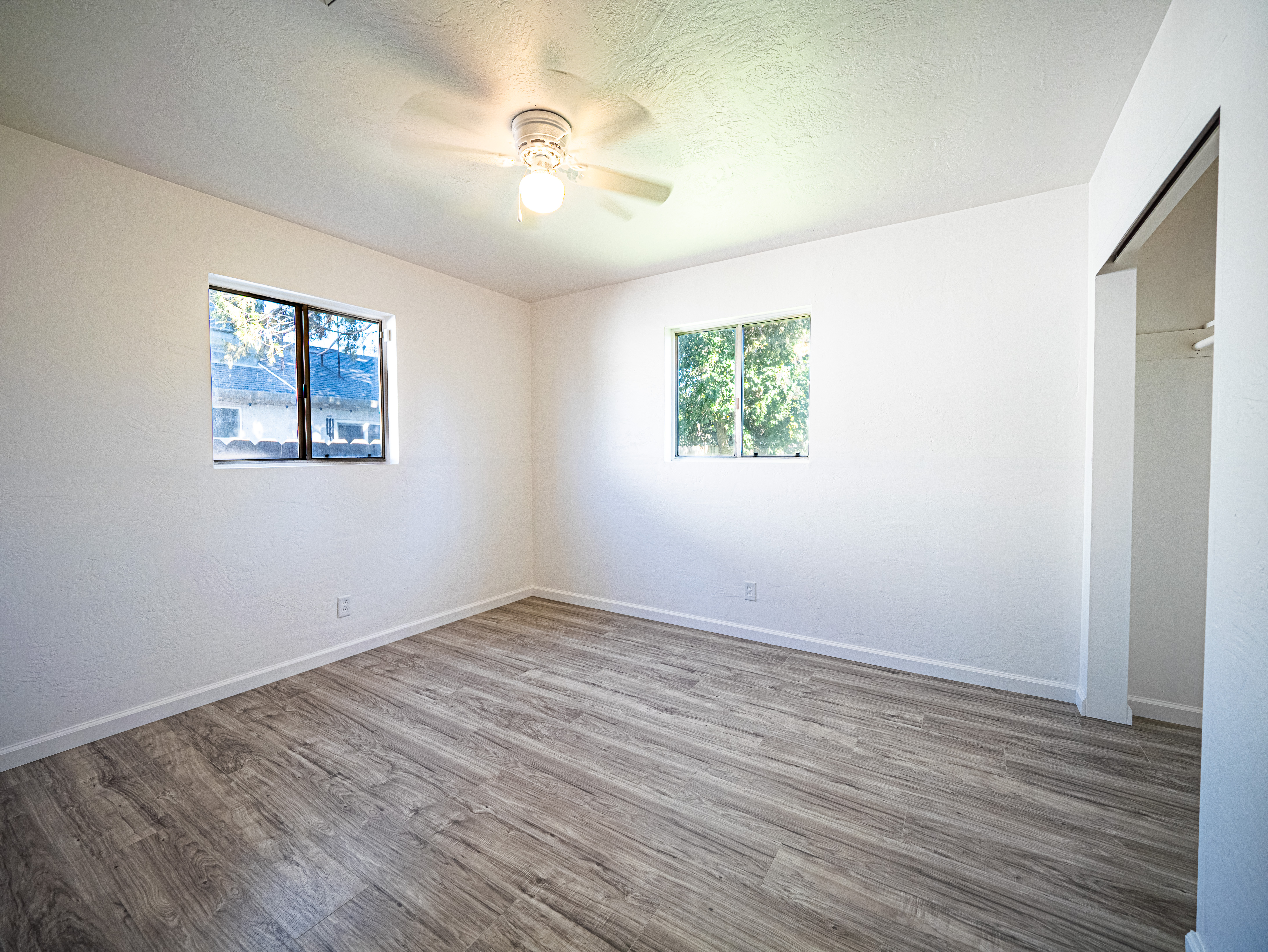bedroom2-1491-pinon-avenue-anderson-ca