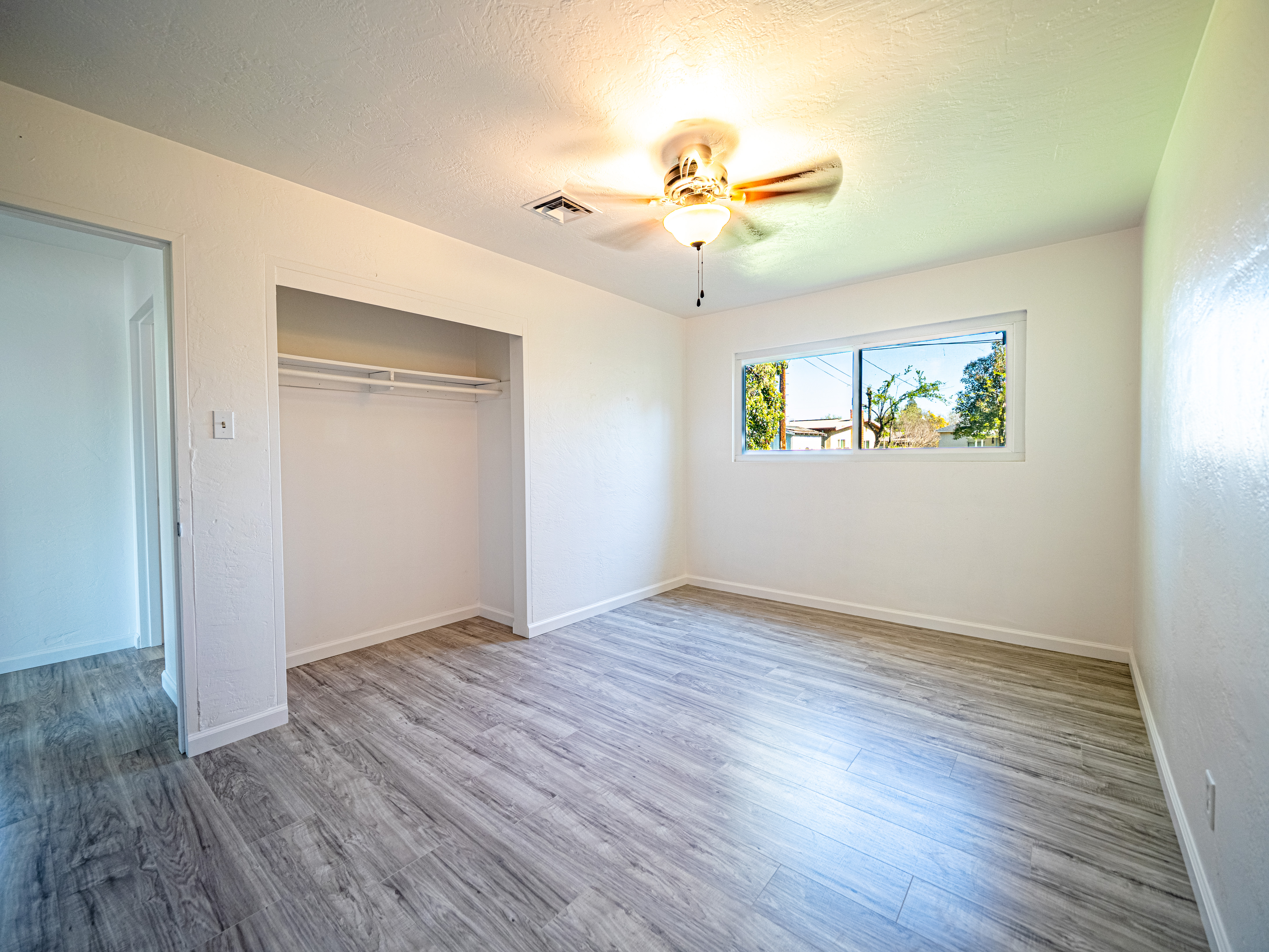 bedroom3-1491-pinon-avenue-anderson-ca