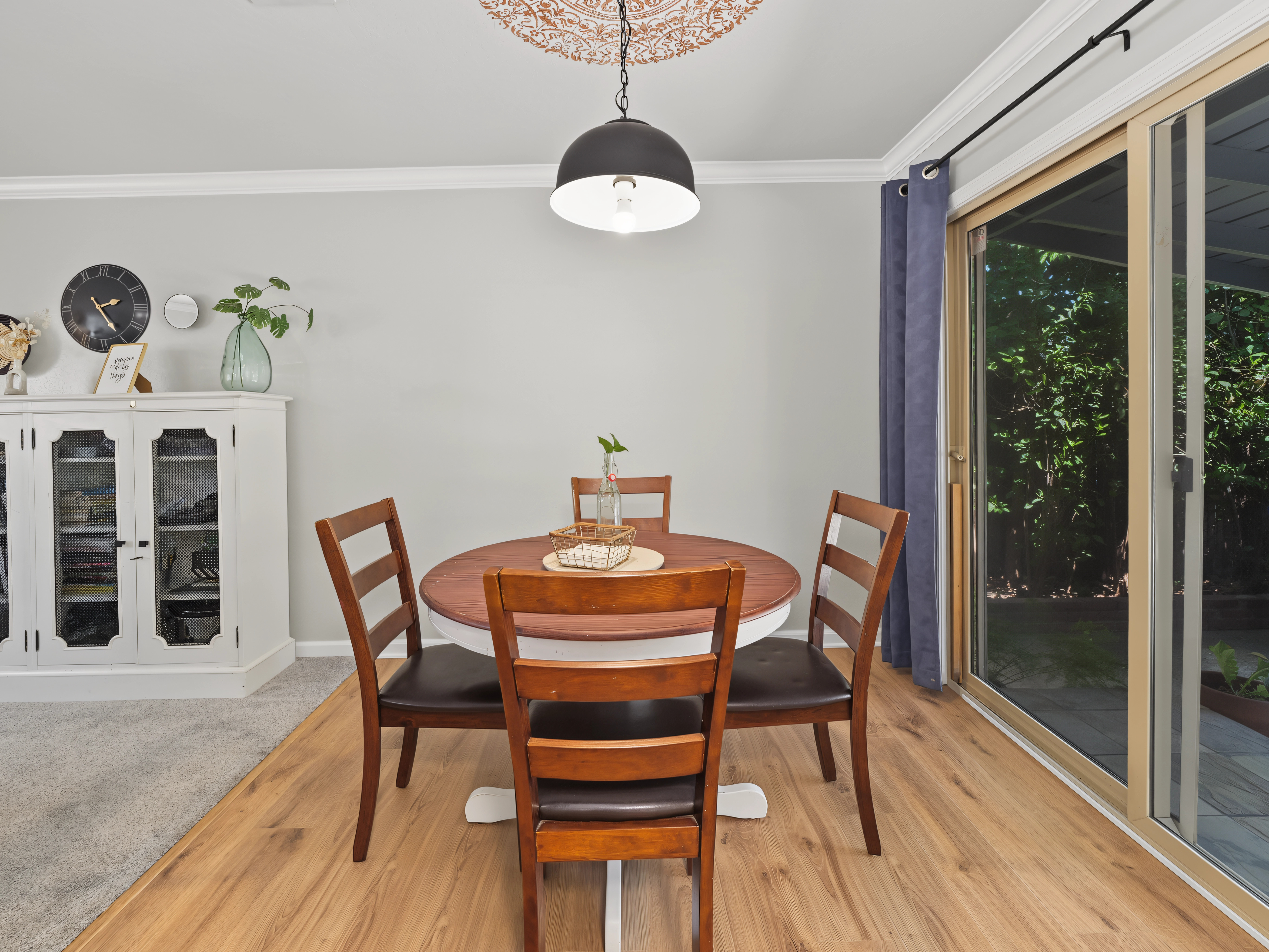 Dining area at 715 Christine Avenue in Redding, CA