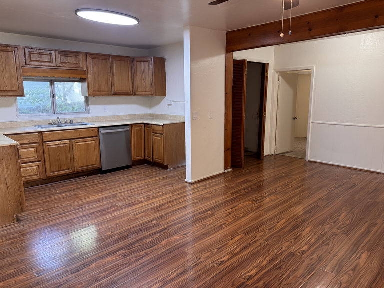 1785_brigman_street_anderson_ca_dining_room