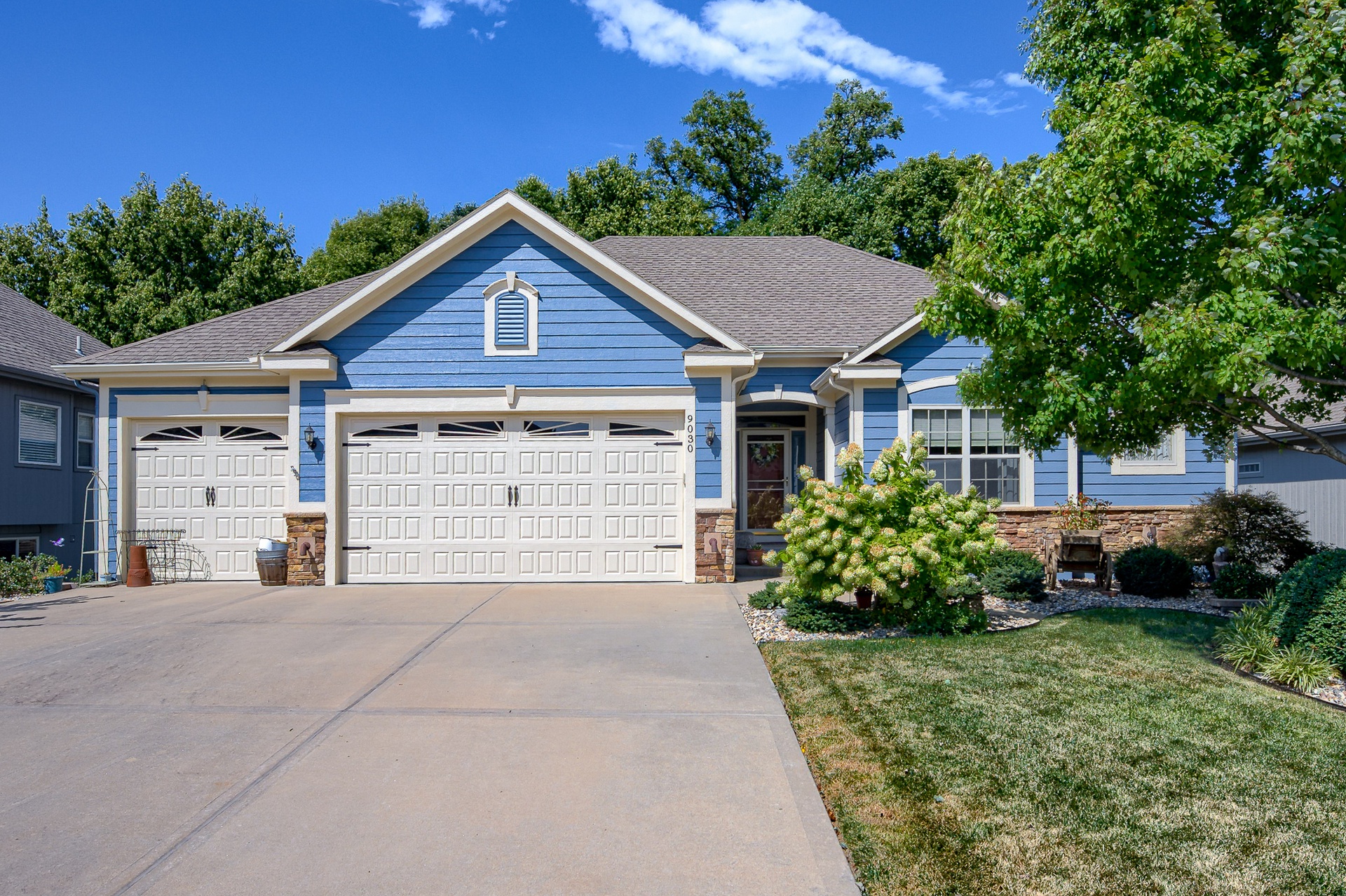 Why Overpricing Your Home in Kansas City Can Cost You More Than You Think header image.