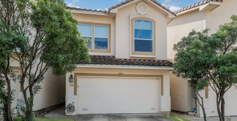 22 Ventana Pkwy San Antonio, TX 78256 MLS #: 1648550 header image.