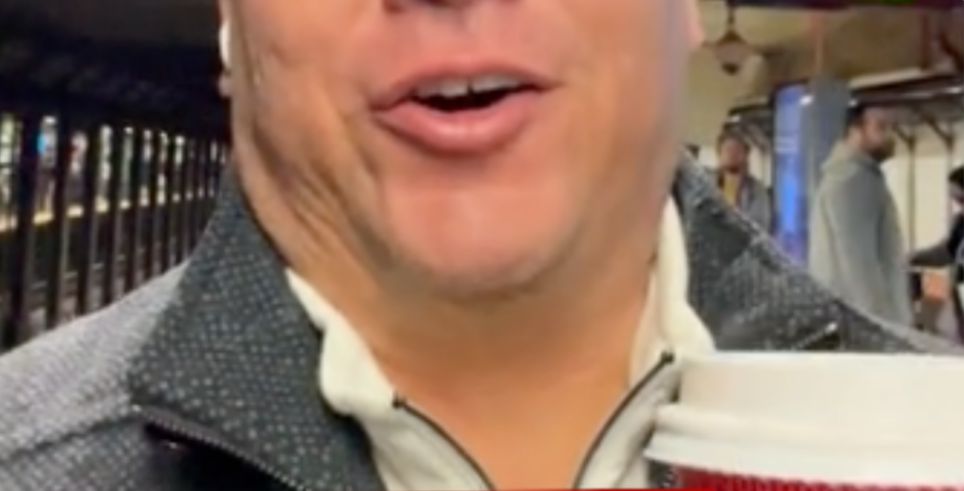 Indulging in Sweet Surprises: Max Brenner Hot Chocolate in NYC header image.