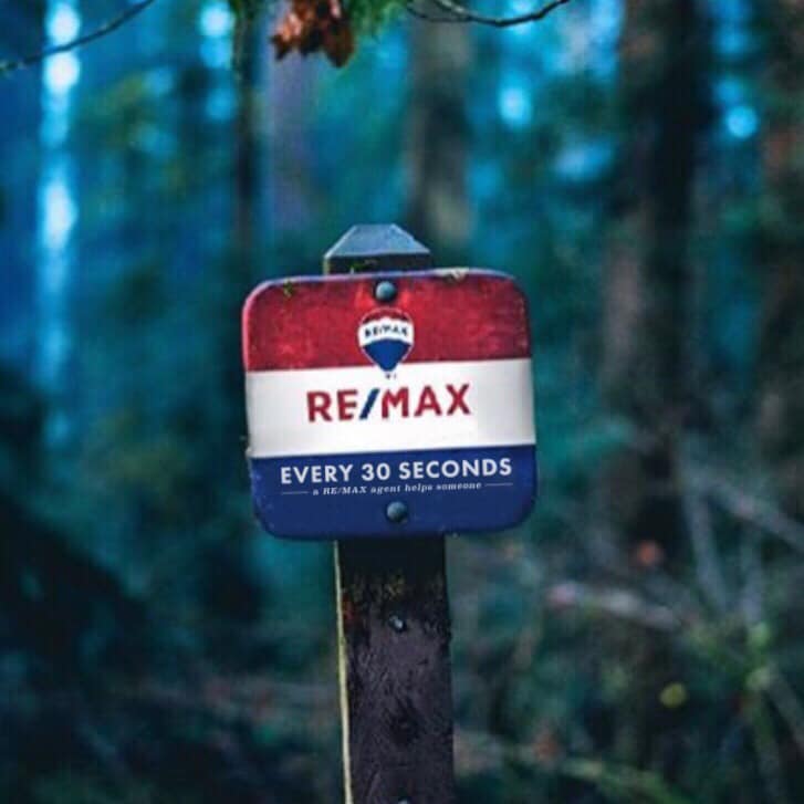 The Garza Home Team at RE/MAX North San Antonio can help you header image.