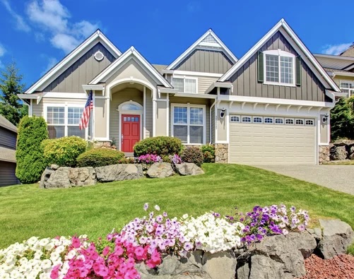 Adding curb appeal with a pop of color header image.