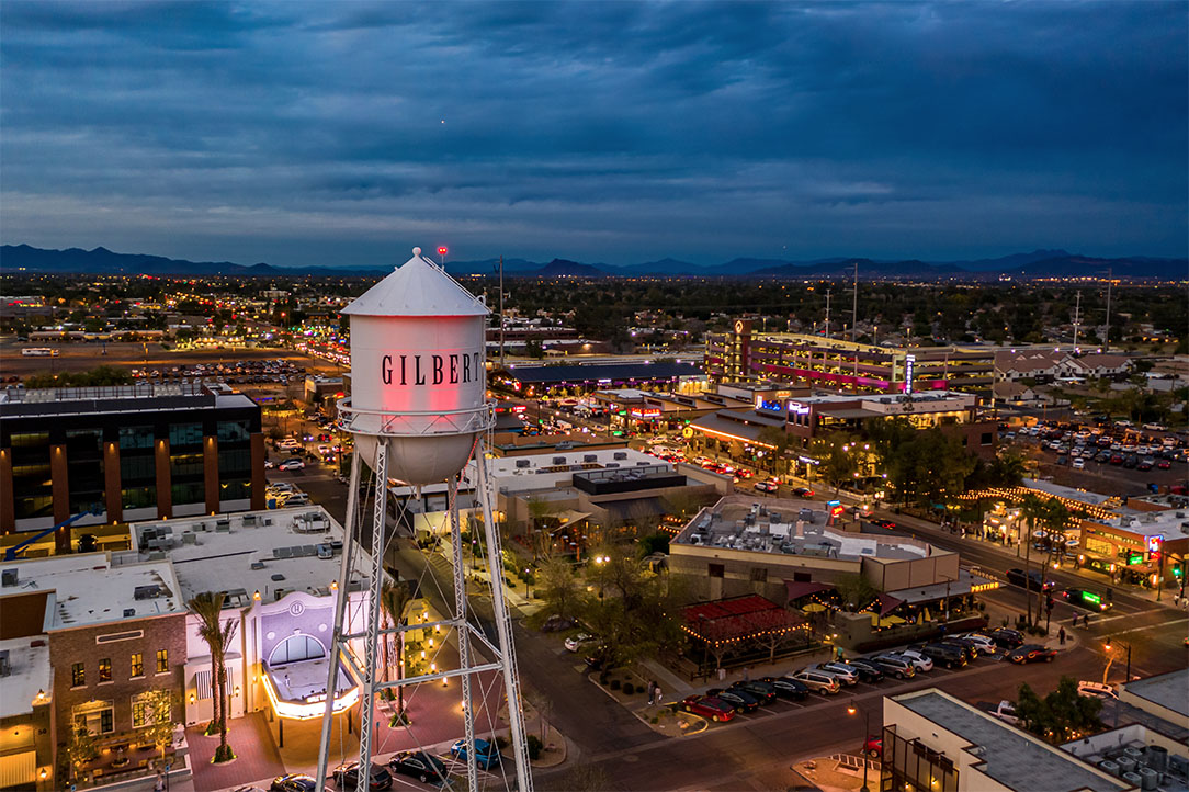 Moving to Gilbert, Arizona: Your Complete Guide to Homes, Dining & Lifestyle header image.