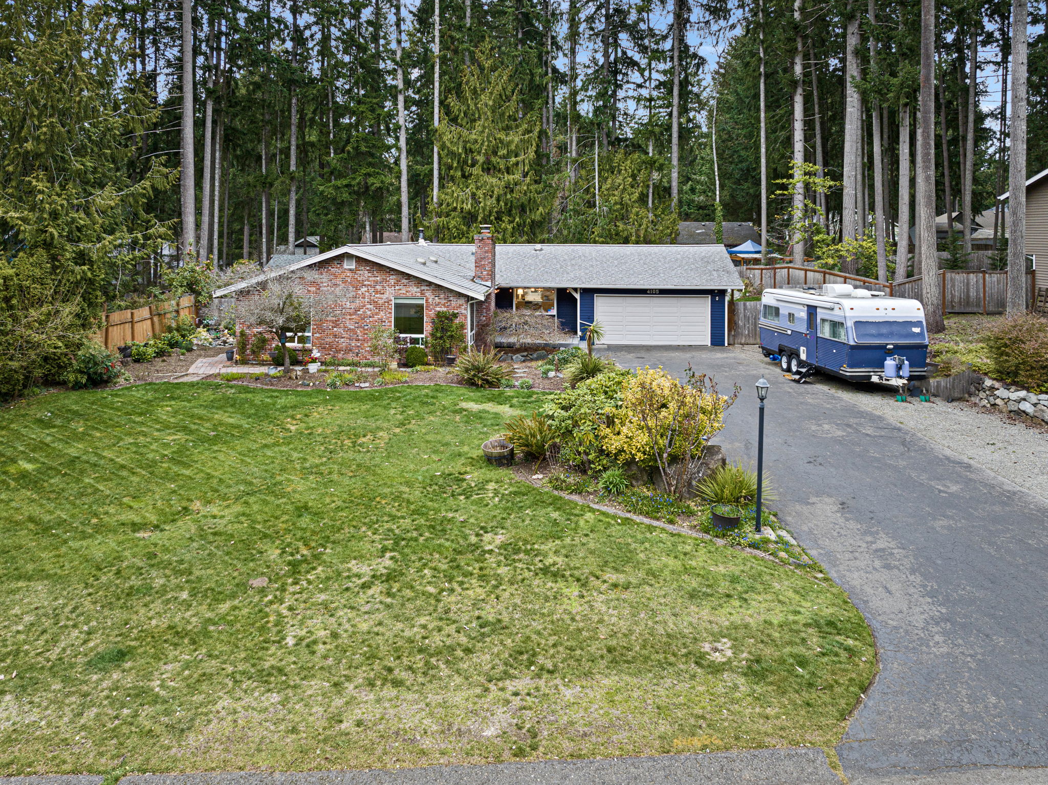 SOLD: Rambler on Gig Harbor's Peacock Hill header image.