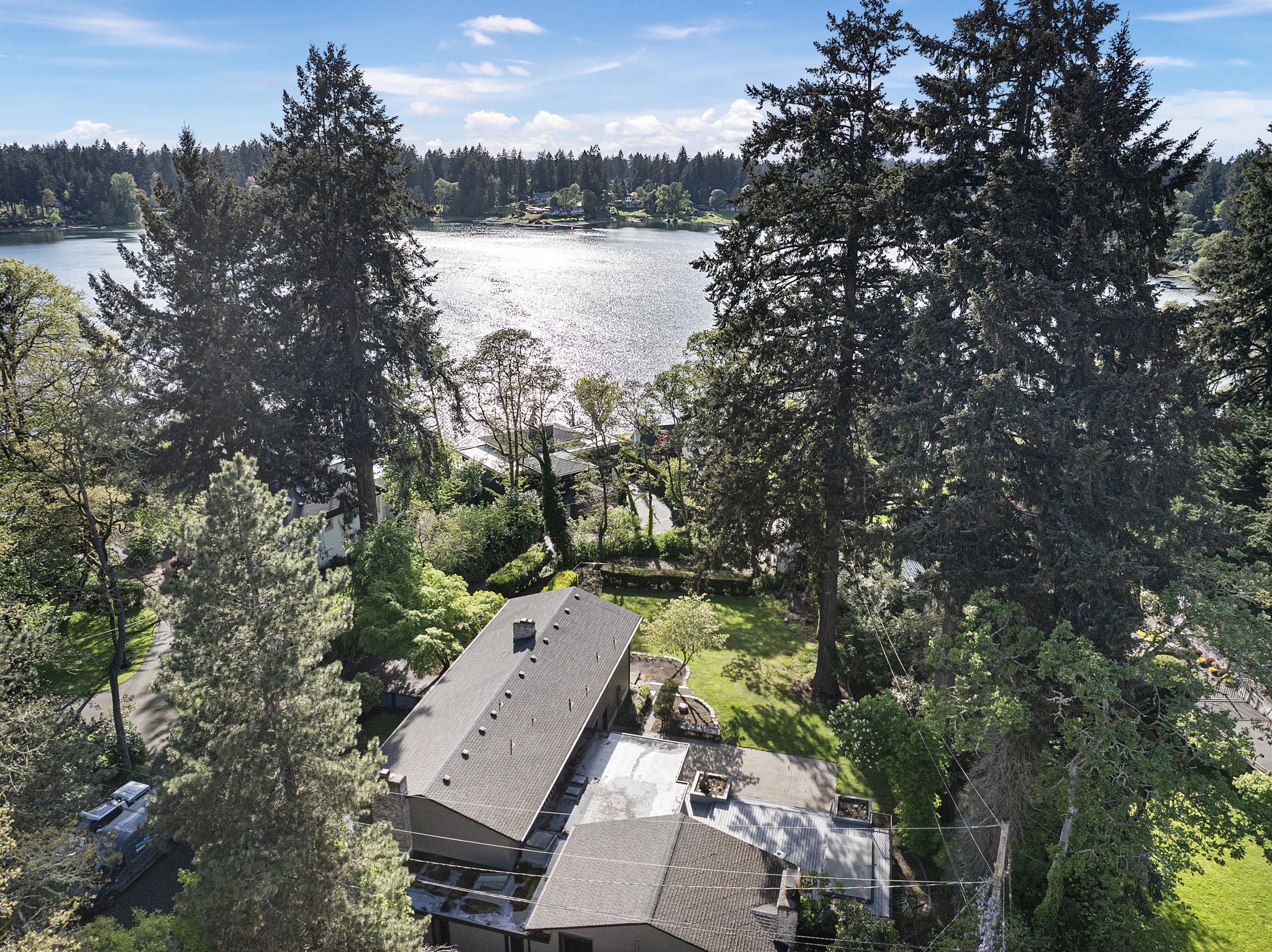 11928 Nyanza Rd SW, Lakewood, WA 98499 header image.