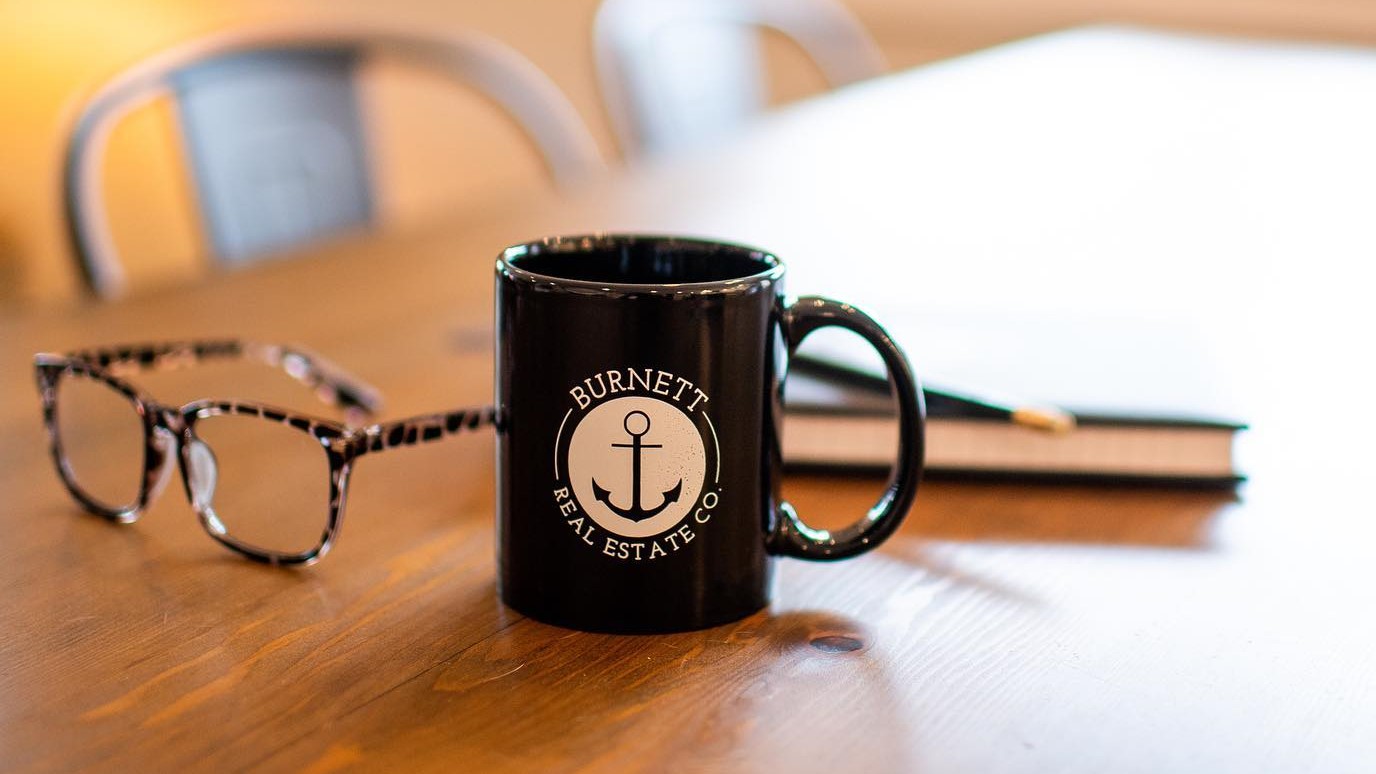 WHAT IS EARNEST MONEY? header image.