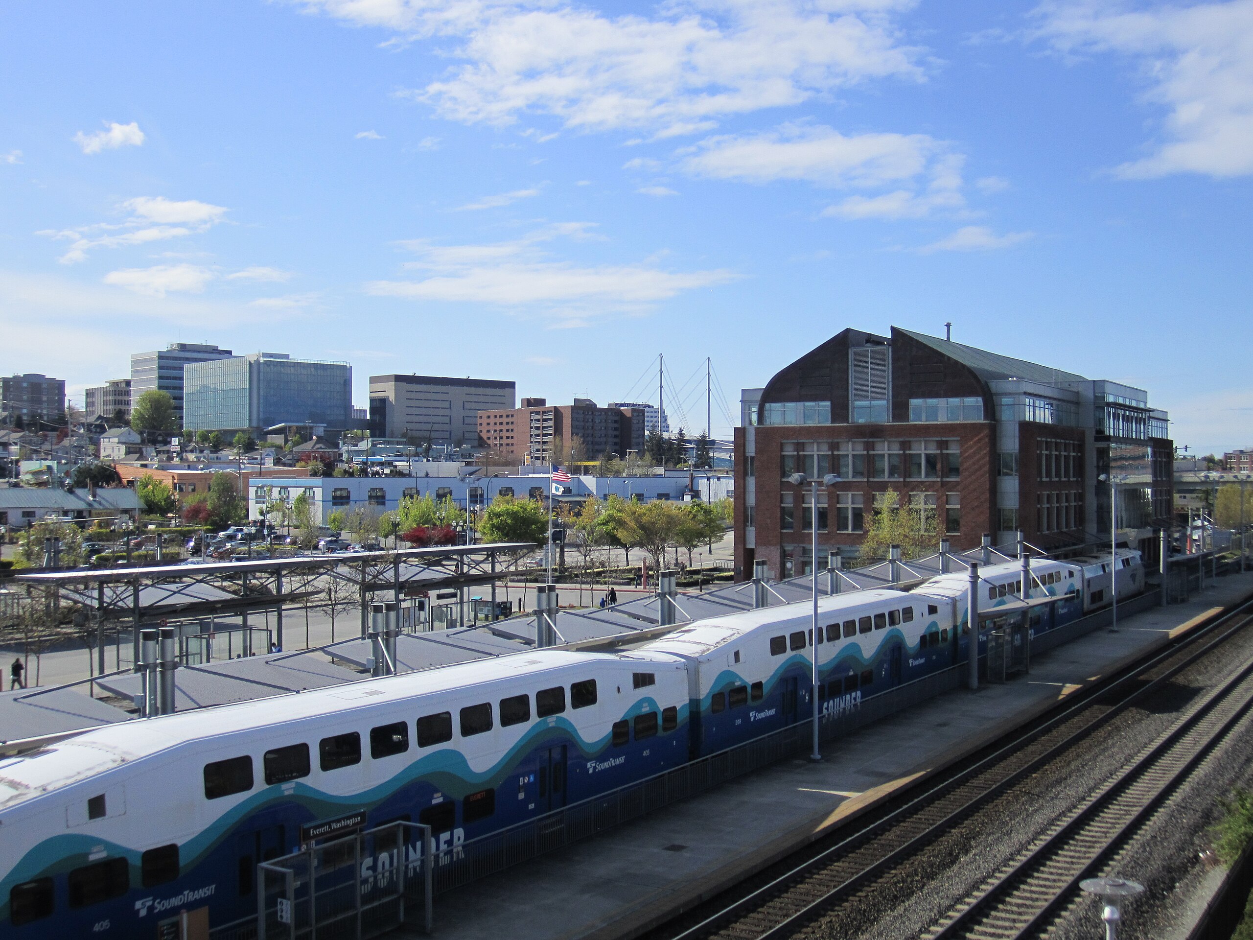 🏡 Moving to Everett: What Buyers Need to Know in 2025 header image.