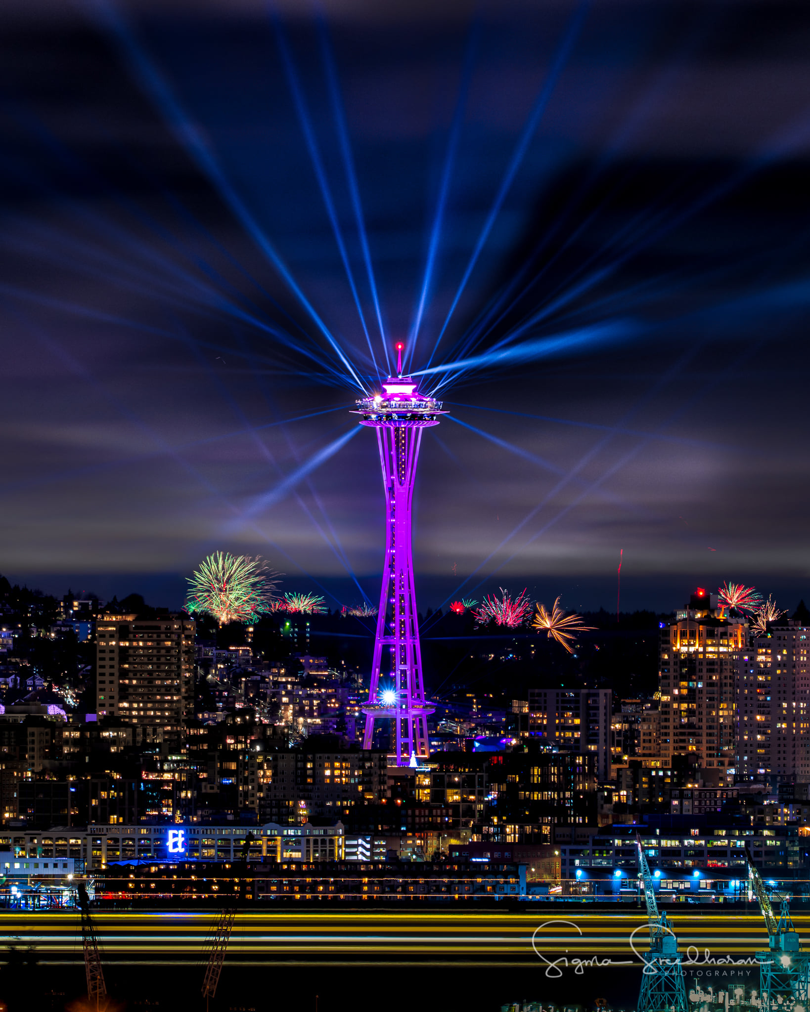 Top 10 NYE Events in Seattle to Ring in 2022 in Style header image.