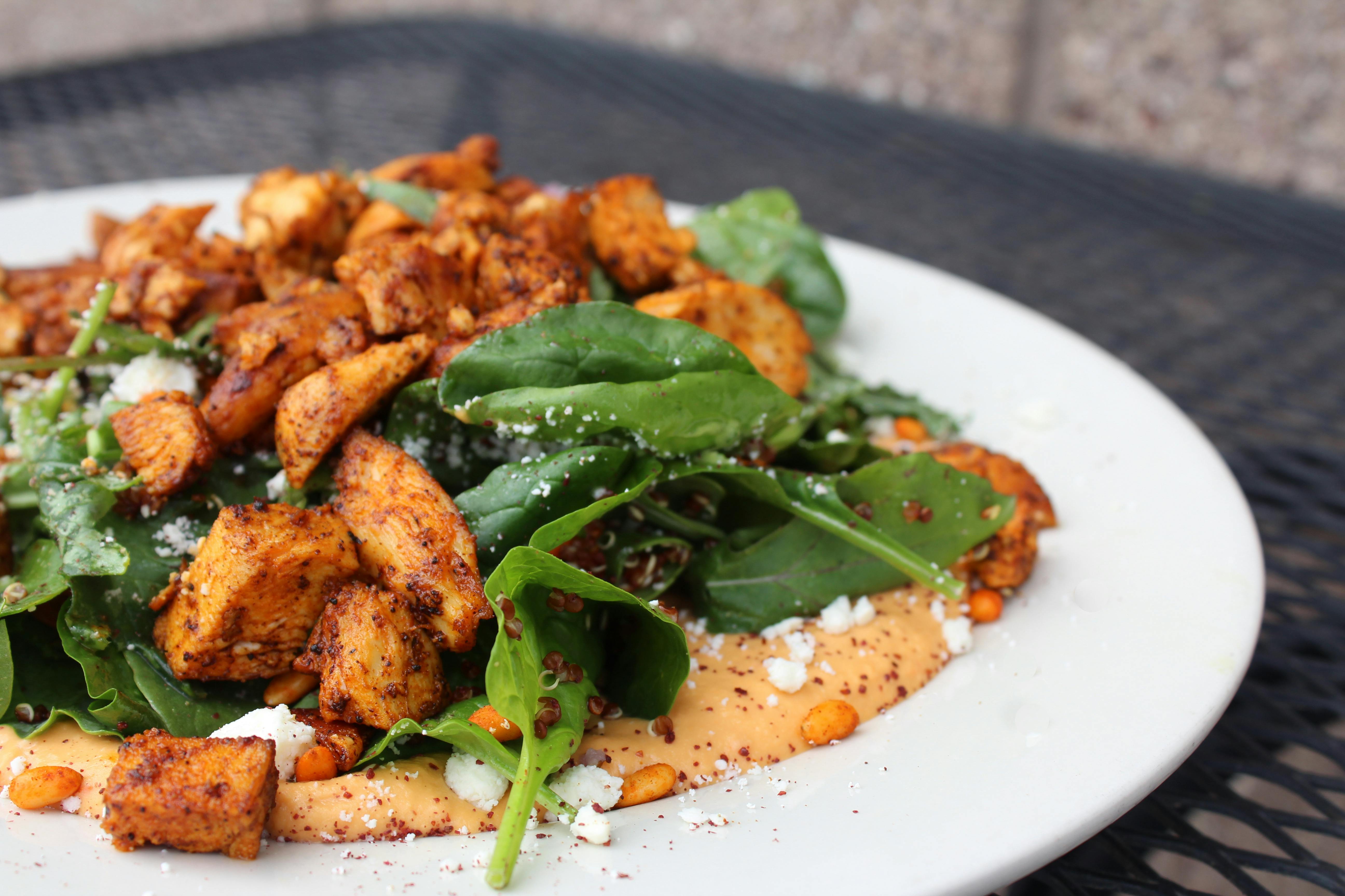 The Best Miami Neighborhoods for Foodies in 2025 header image.