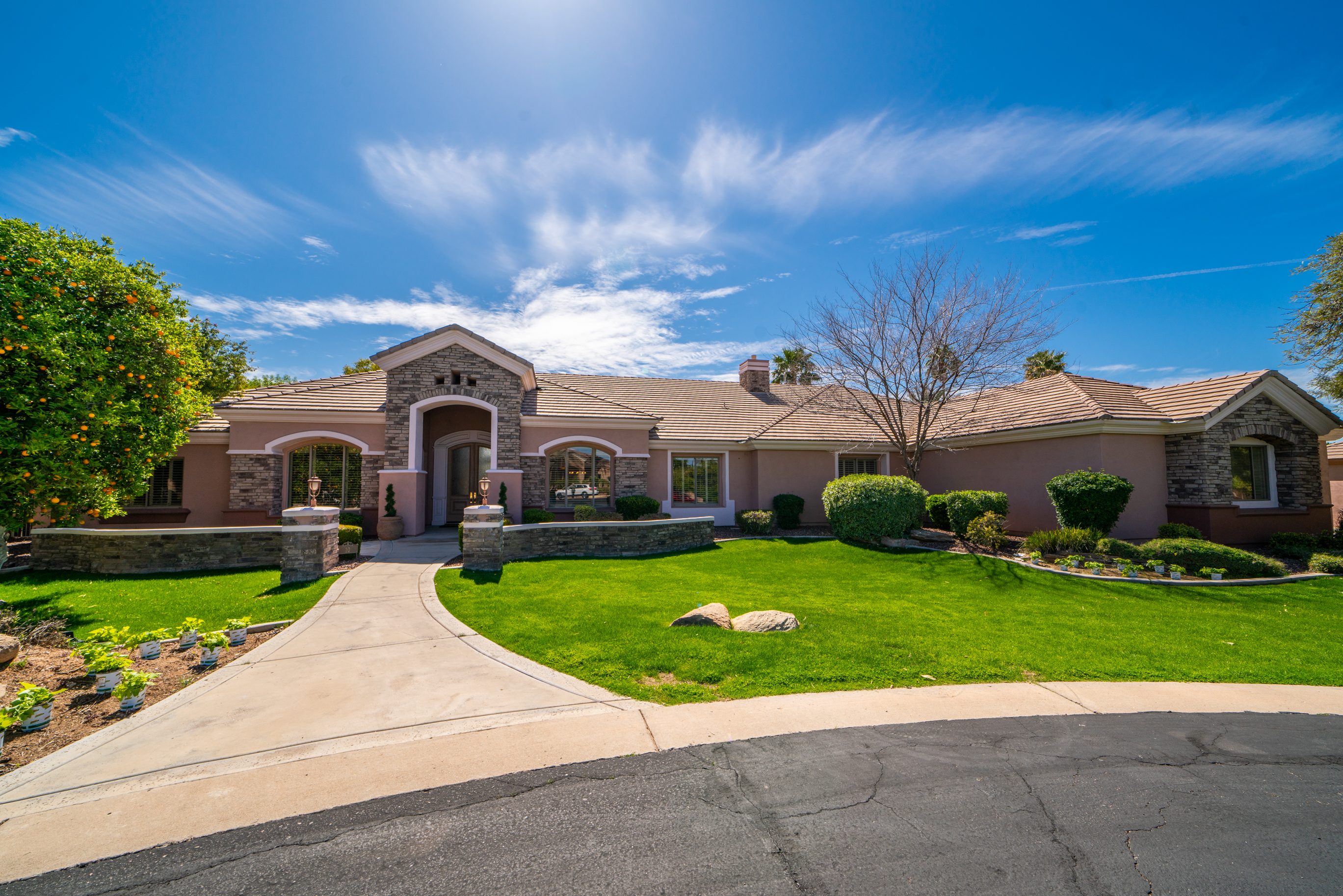 Virtual Tour For 6 Bed 5.5 Bath Los Estados Home w/ Game Room & Pool! header image.