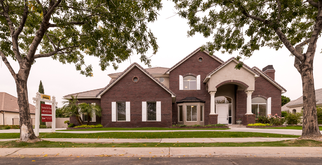 One Of A Kind 5 Bed 4.5 Bath Brick Home In Glenwood Parke header image.