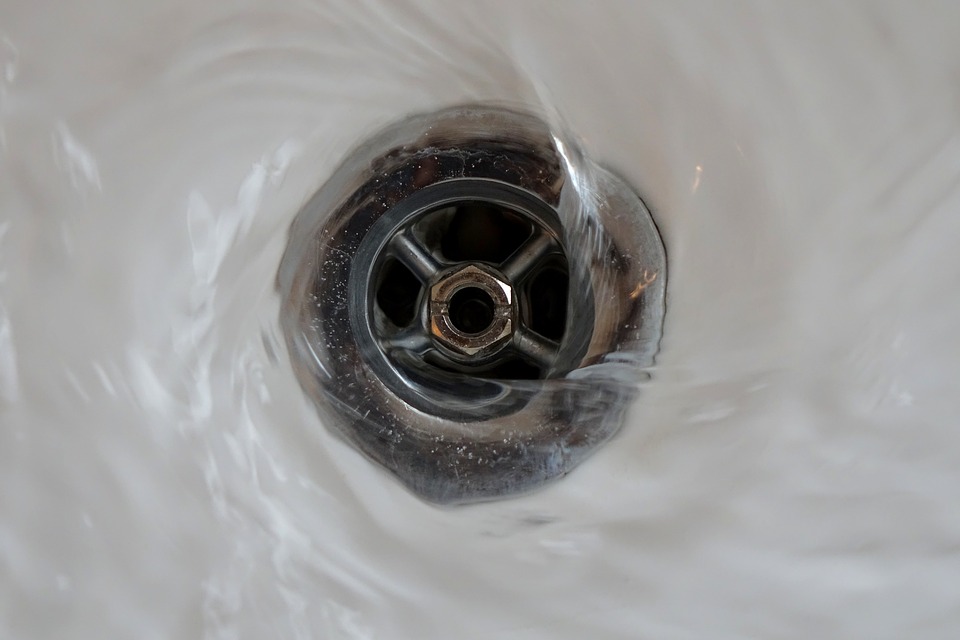 Don't Let Your Drains & Plumbing Get Clogged! header image.