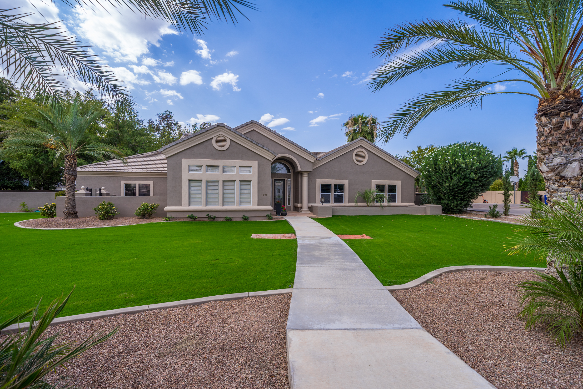 OPEN HOUSE For NEW LISTING: 6 Bed 4.5 Bath Groves North Basement Home w/ Casita! header image.