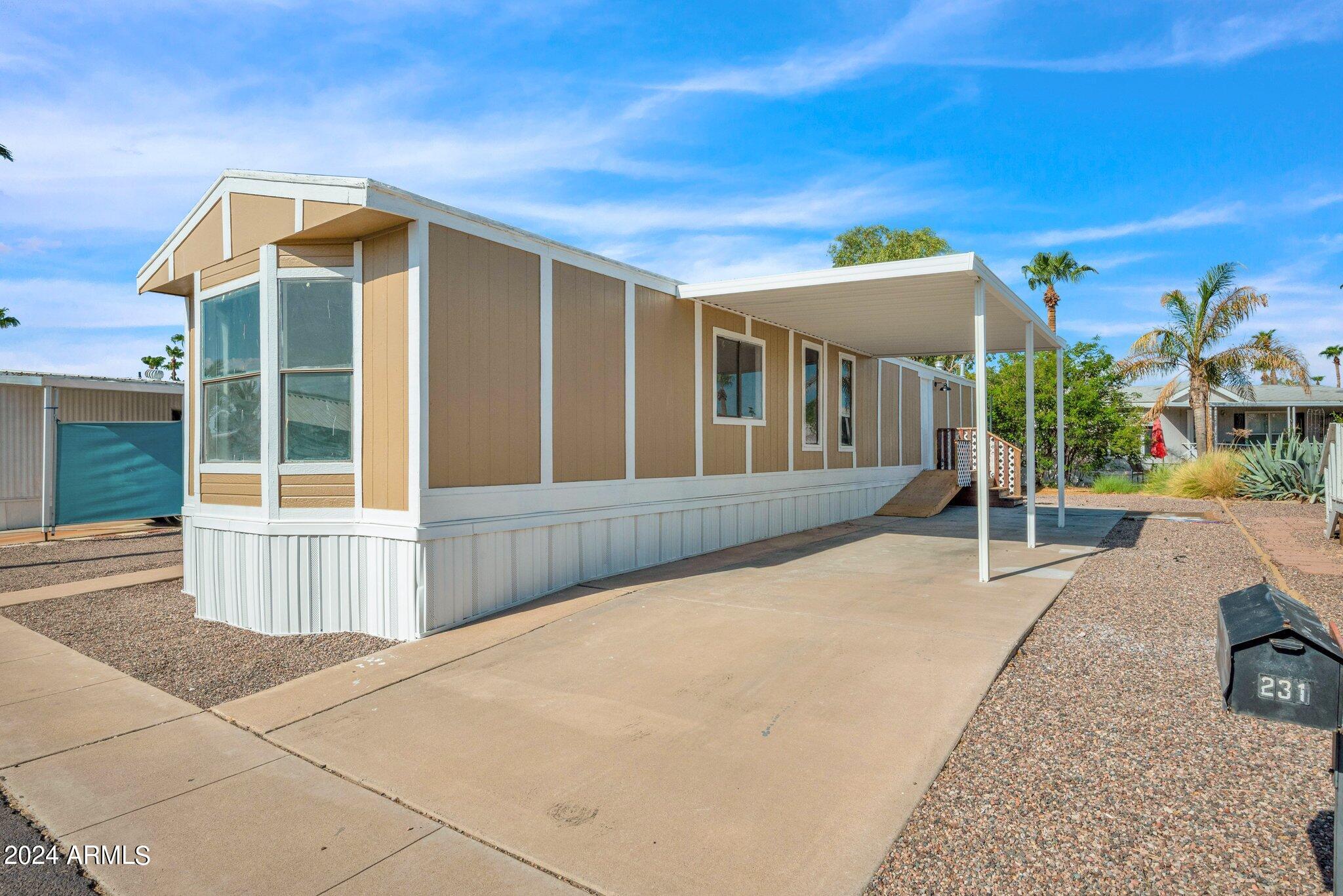 PRICE DROP : 3Bed - 1Bath Mobile Home - Mesa, AZ header image.