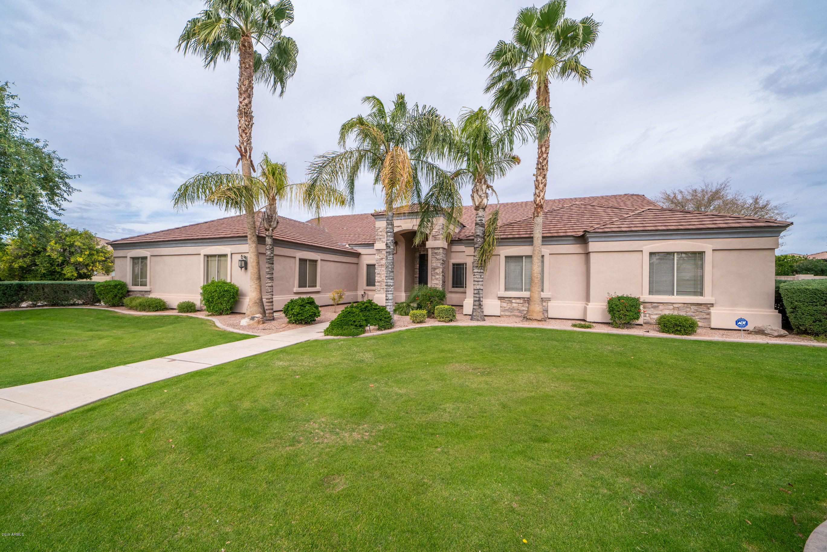 $30K PRICE REDUCTION For 5 Bed 4 Bath Crossroads Estates Home w/ Pool! header image.