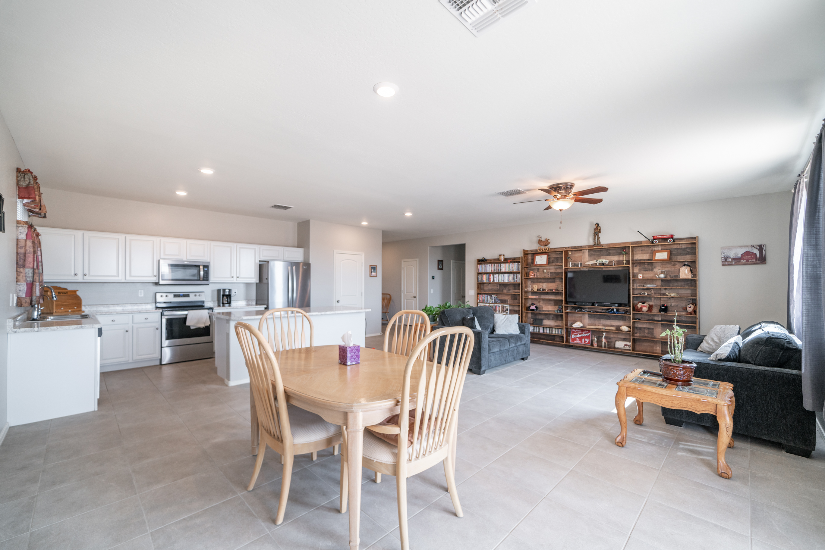 Virtual Tour For Move-in Ready 4 Bed 2 Bath Open Floorplan Home In Homestead! header image.