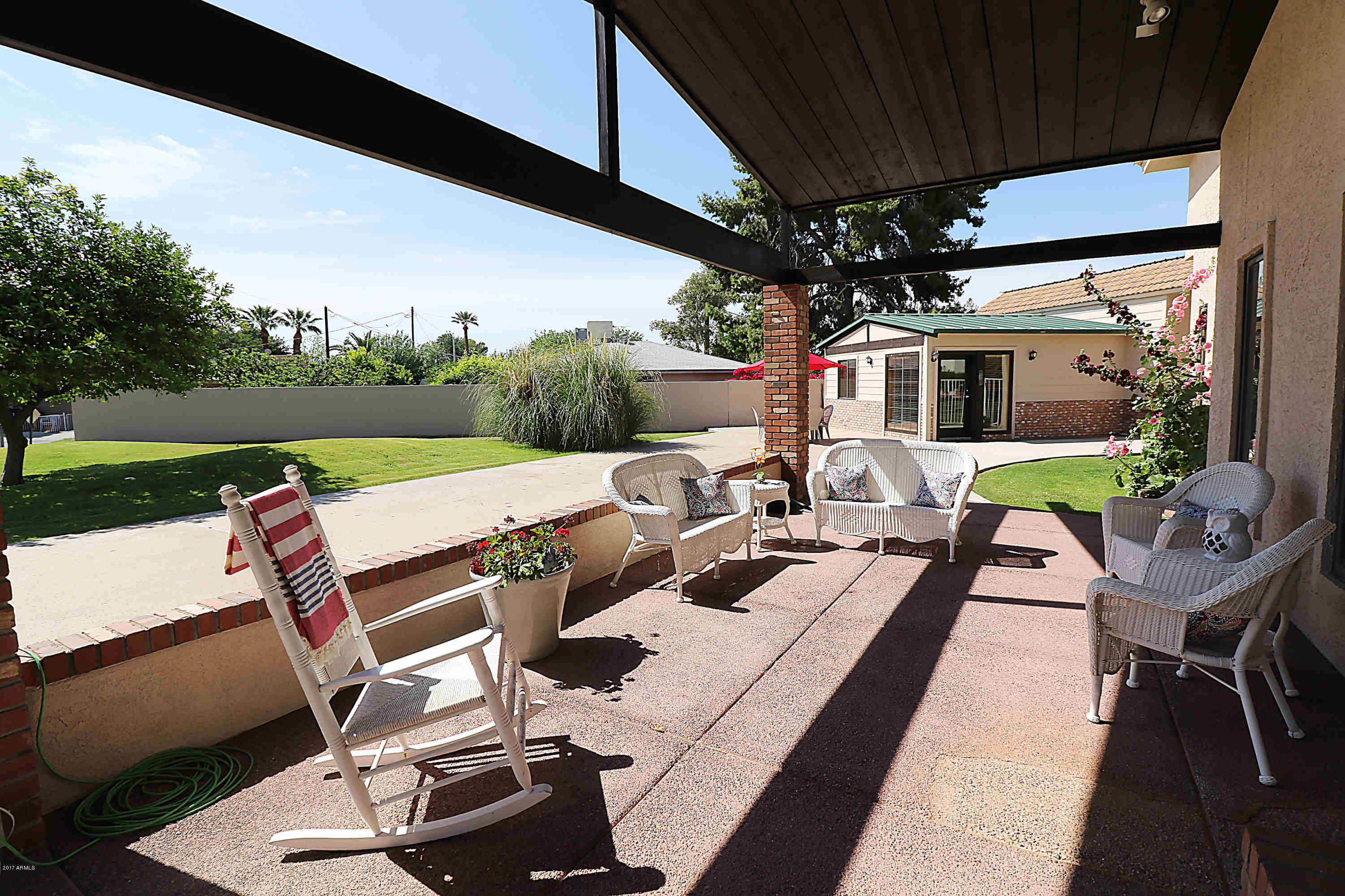 Phoenix, AZ Lands In Top 20 Best Places To Live In The US! header image.