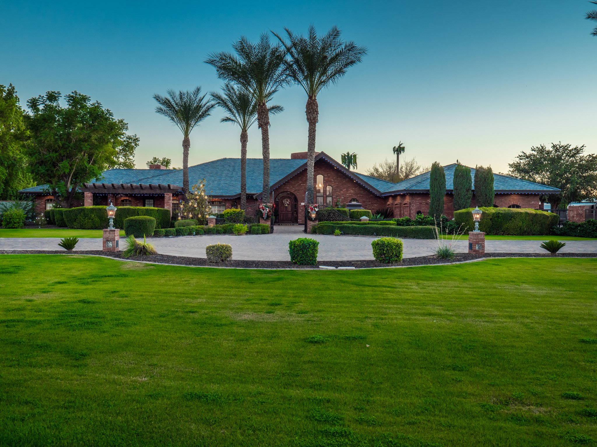 OPEN HOUSE For 6 Bed 6.5 Bath Citrus Groves Home At Chatham Groves! header image.