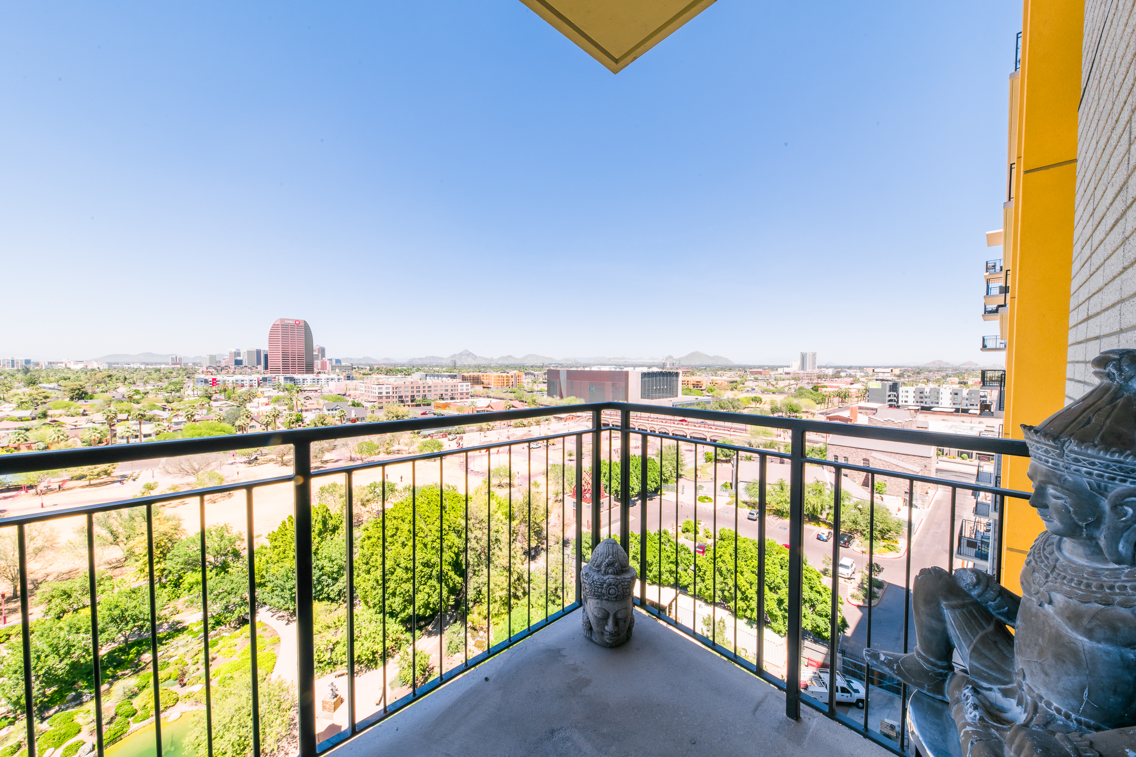 Billionaire Developer Investing $500M In Phoenix Market! header image.