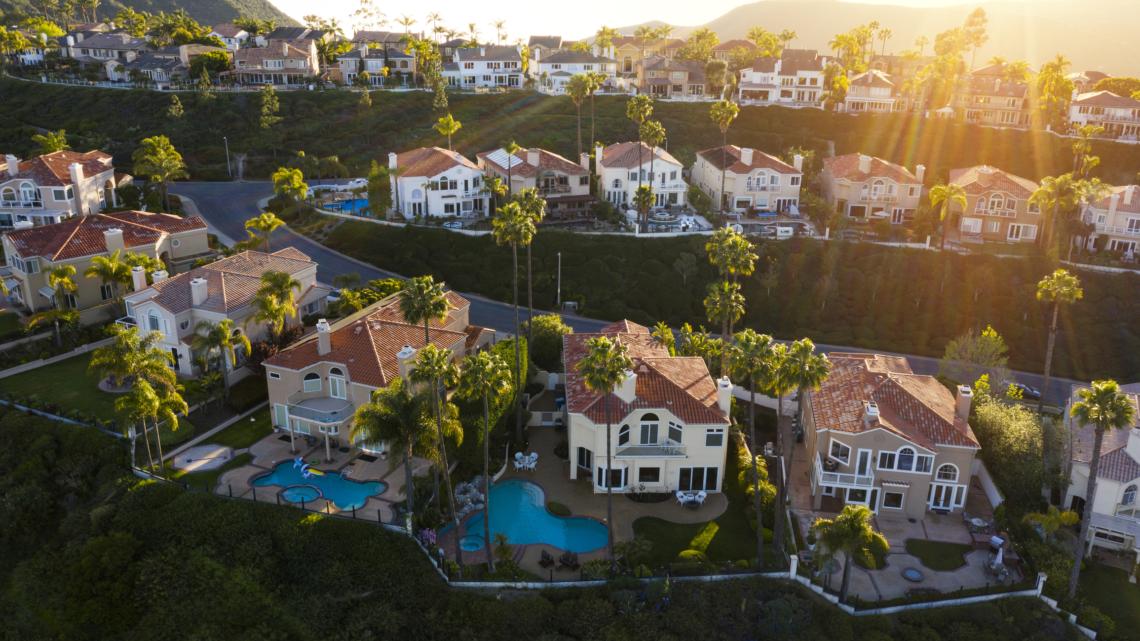 Why Laguna Niguel Homeowners Are Selling for Record Prices in 2025 header image.