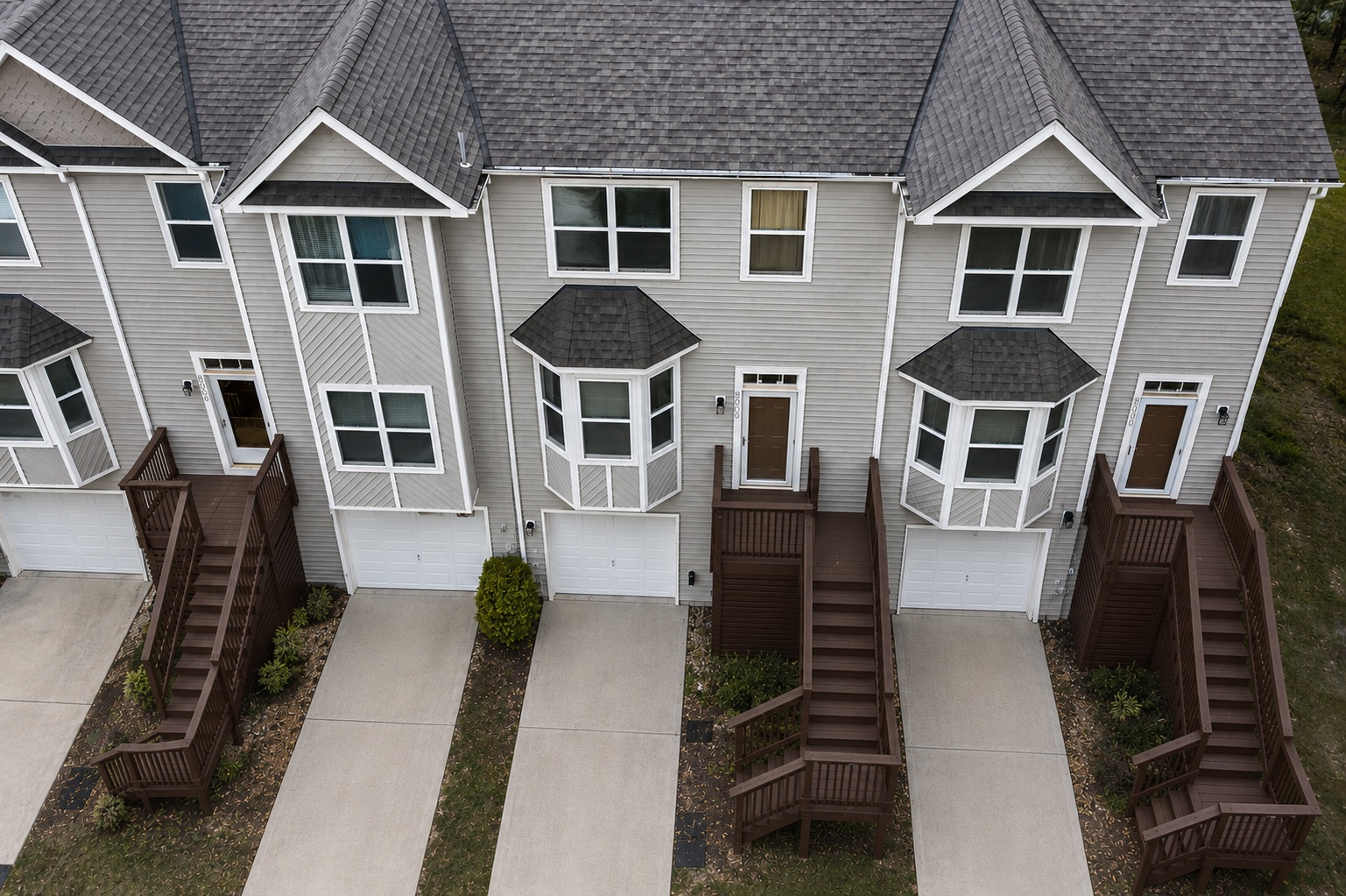 For Rent in Chesapeake Beach, Maryland: A Bright Bayview Hills Townhouse, Calvert County header image.