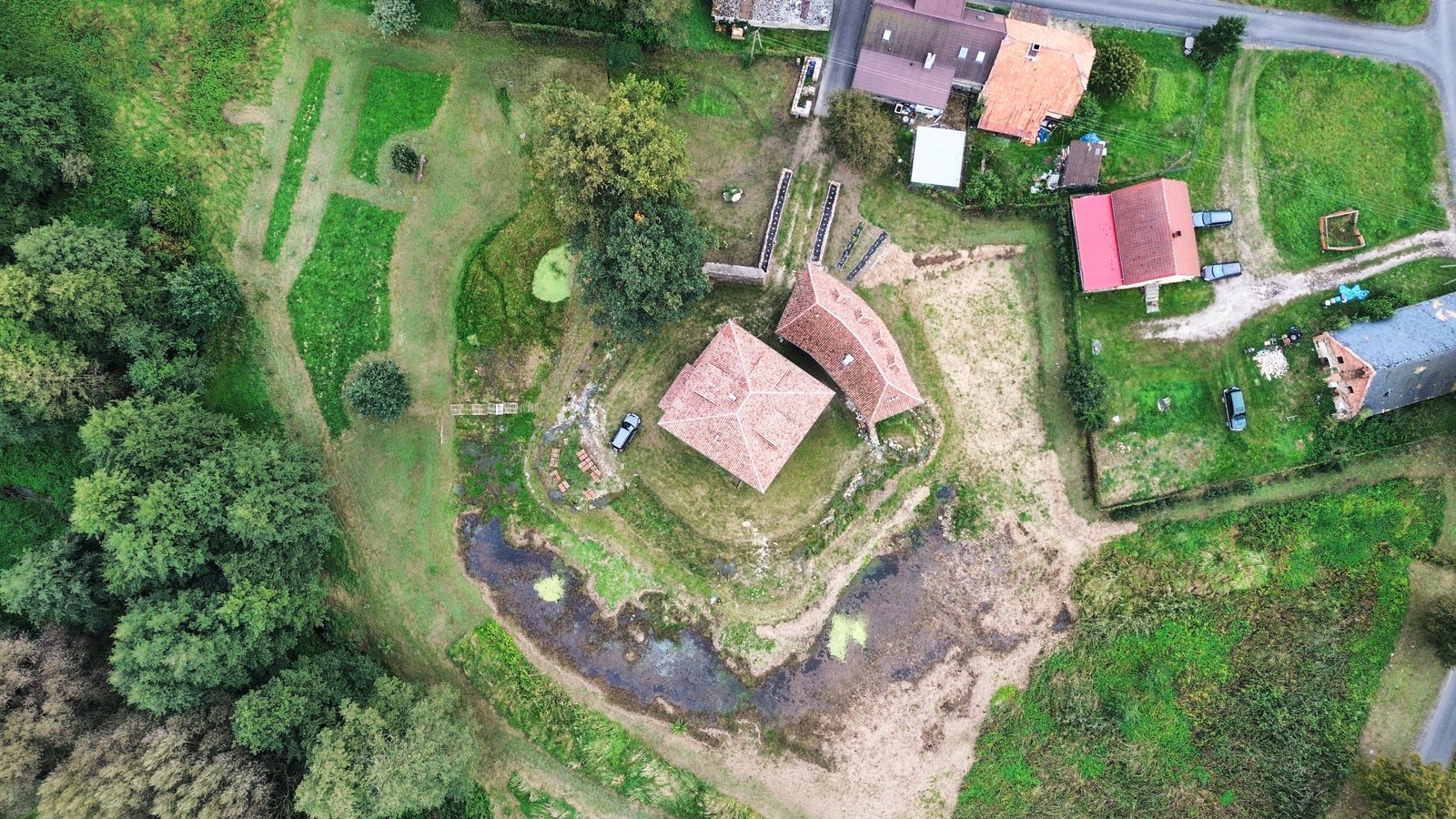 No Perfect Comps? How to Price an Unusual Calvert County Property header image.