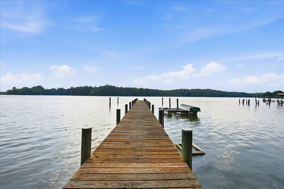 For Sale in Port Republic, Maryland: A Generational Waterfront Retreat on Battle Creek, Calvert County header image.
