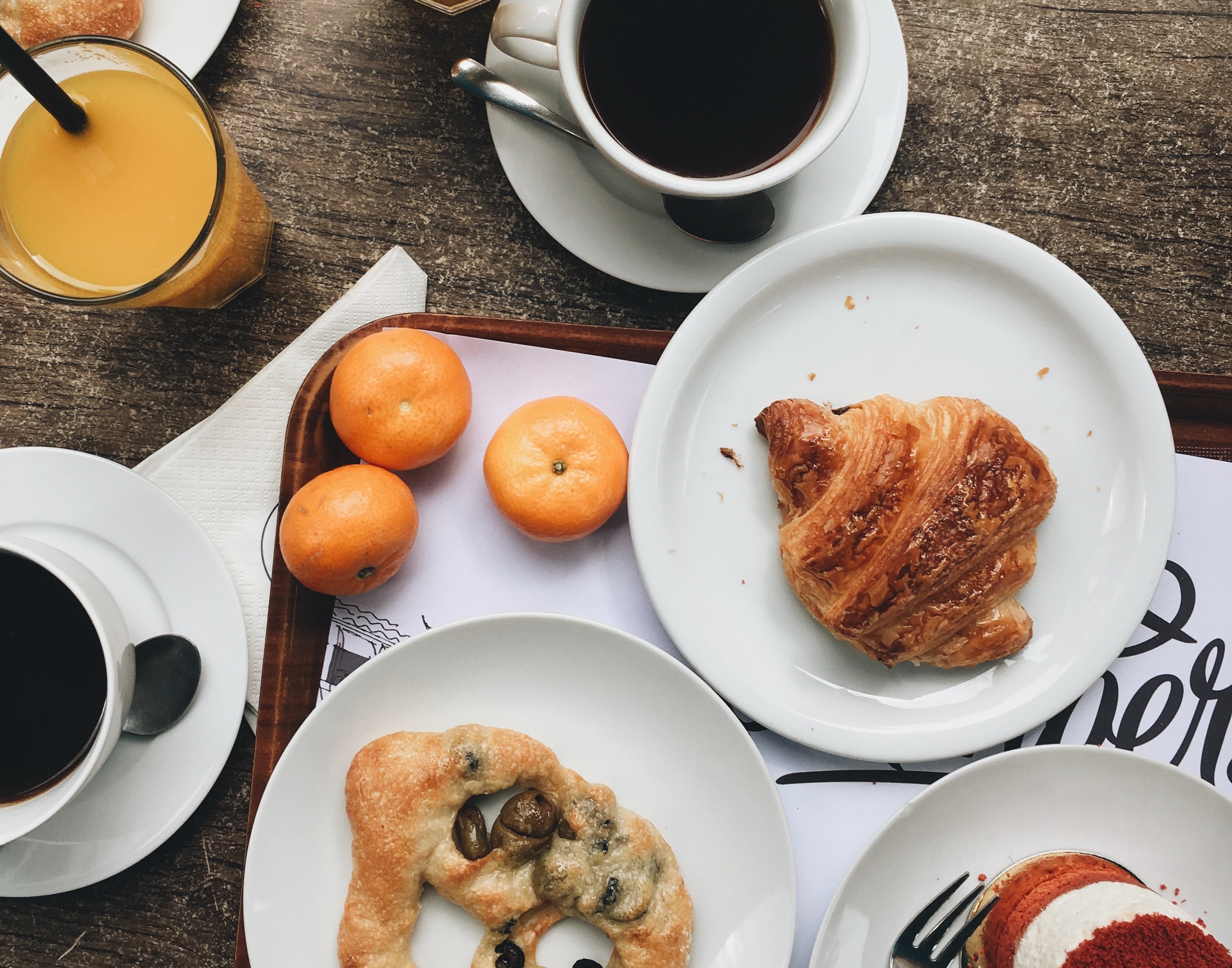 Don’t Miss West Seattle’s Best Brunch Spots header image.
