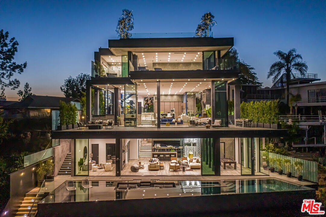 The pitfalls of owning a trophy property… header image.