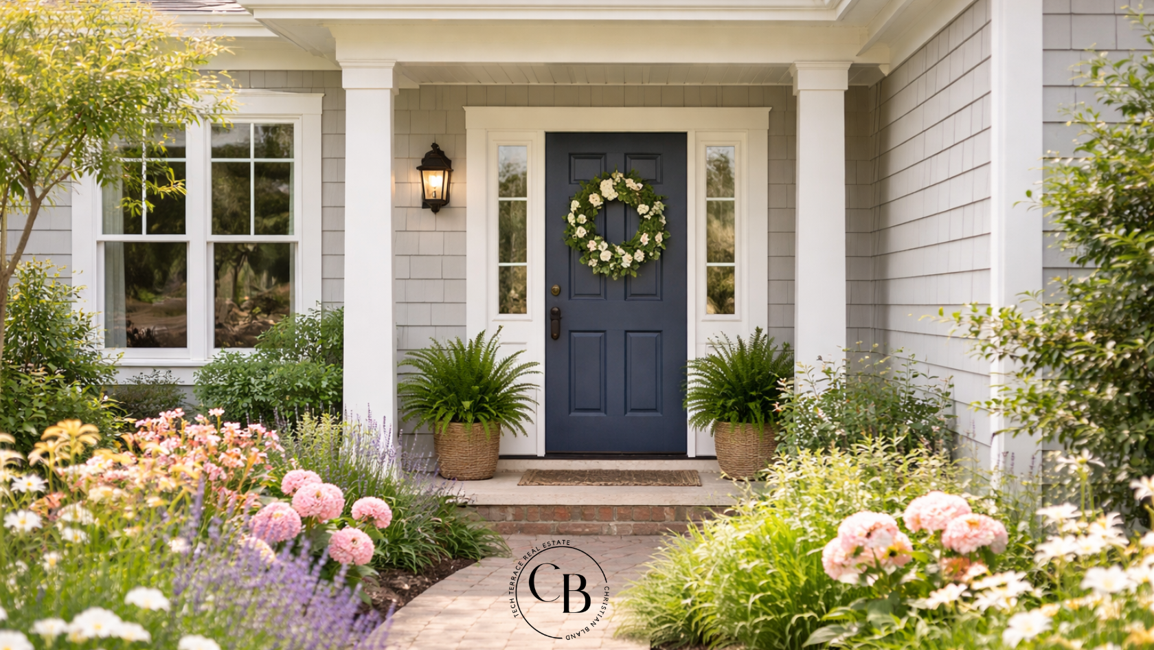 Front door with spring yard 